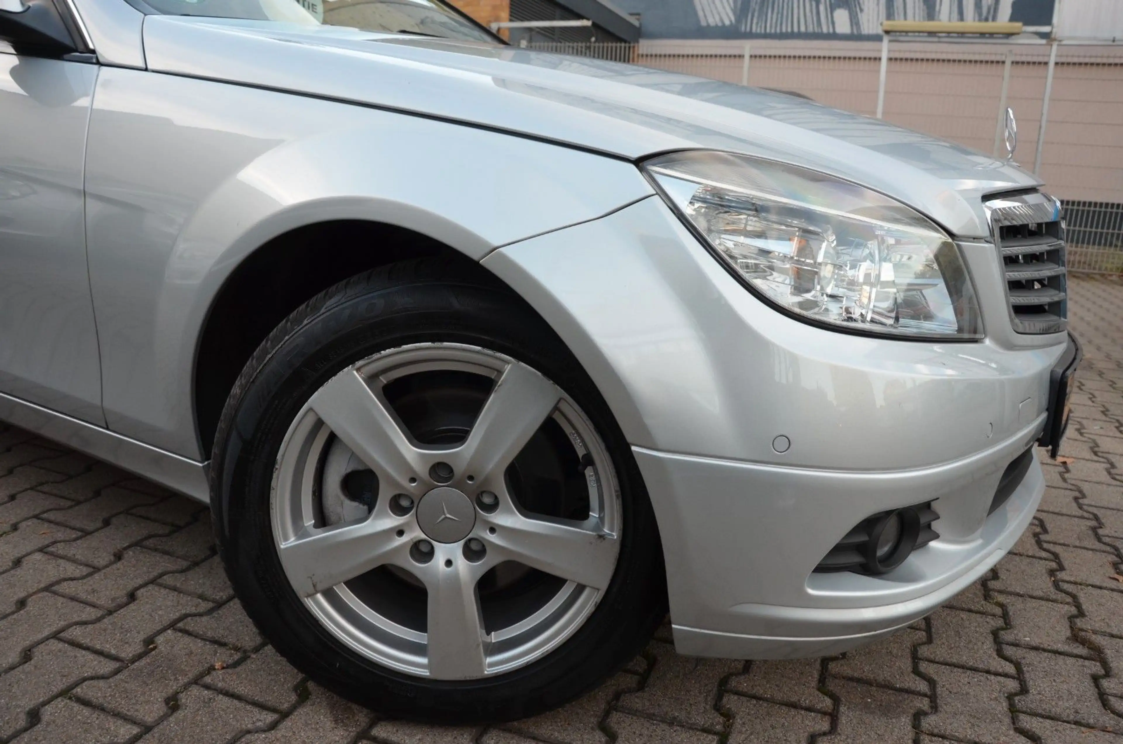 Mercedes-Benz C 220 Leder Navi PDC Tüv Neu Inspektion Neu — photo 12