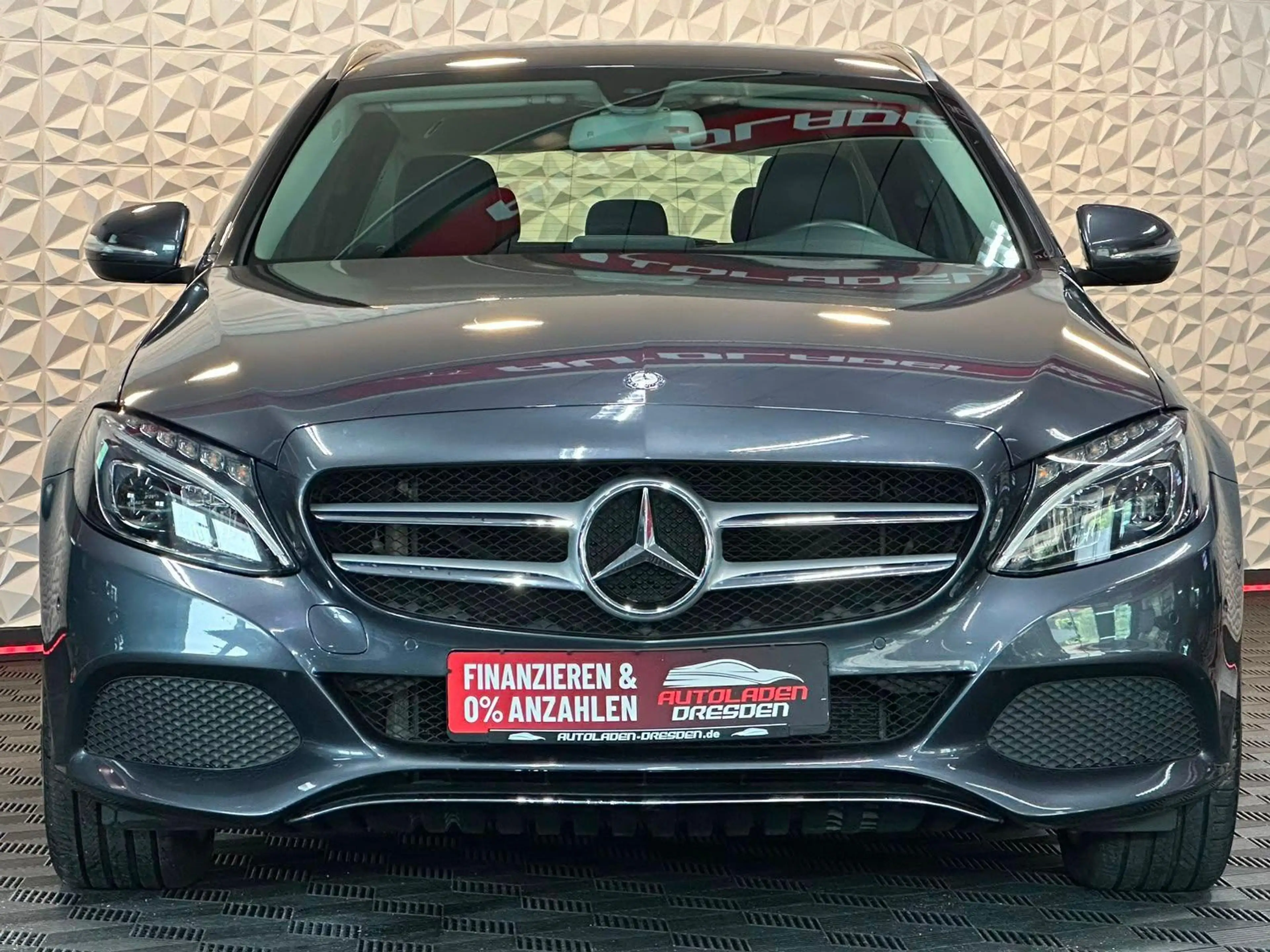 Mercedes-Benz C 250 C250 T AVANTGARDE LED#PDC#SHZ#NAVI#TEMPO — photo 3