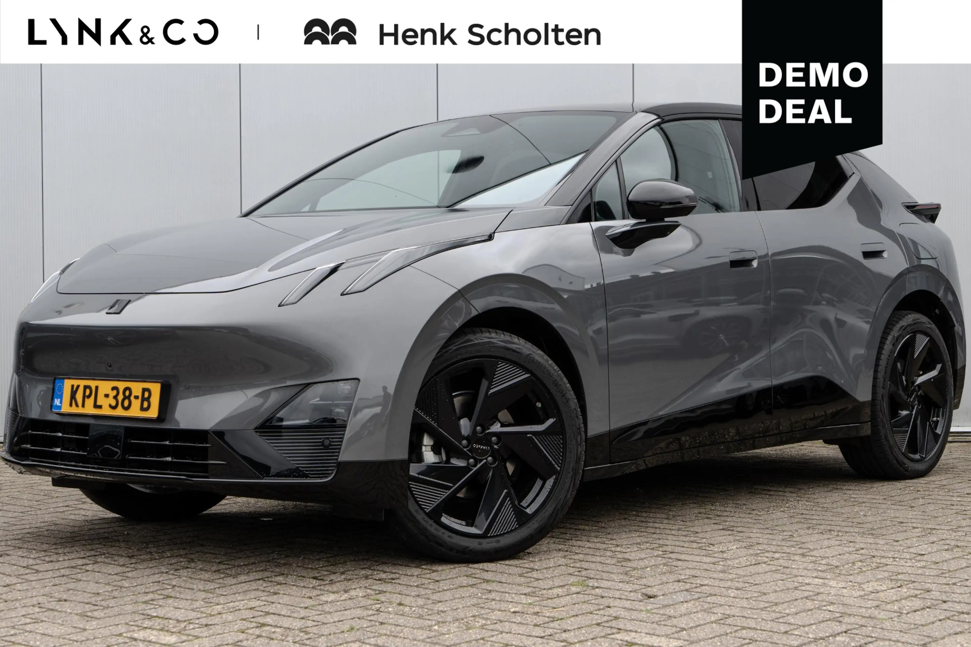 Lynk & Co 02 More 66 kWh | 360 Graden Camera | Harman Kardon |