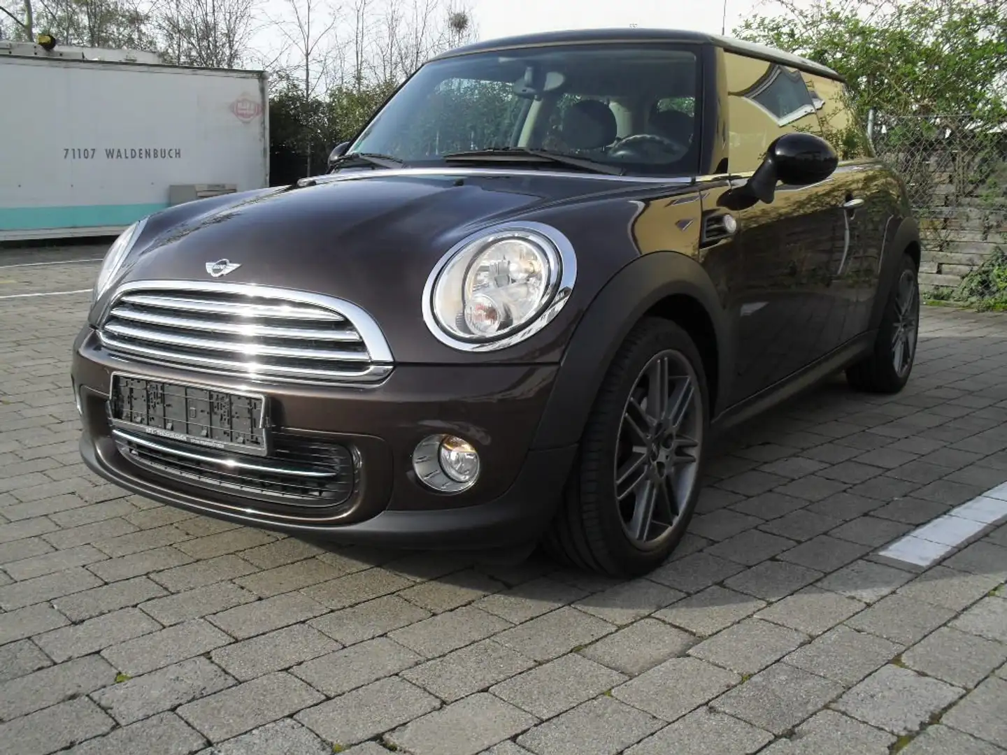 MINI Cooper Marrone - 1