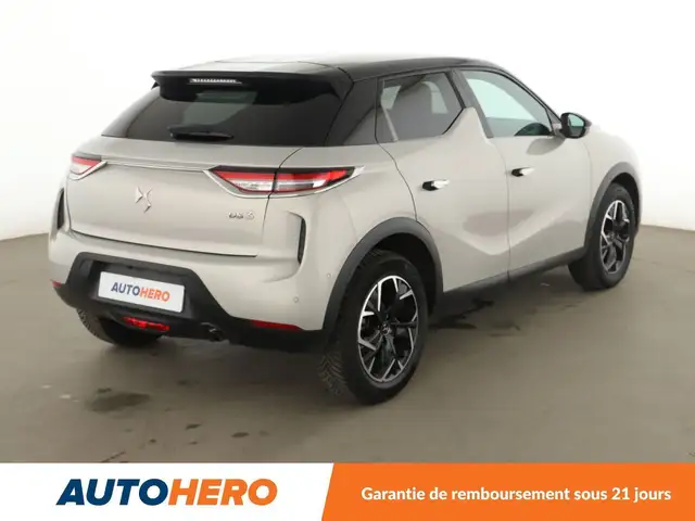 DS Automobiles DS 3 Crossback view 6