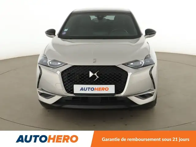 DS Automobiles DS 3 Crossback view 9