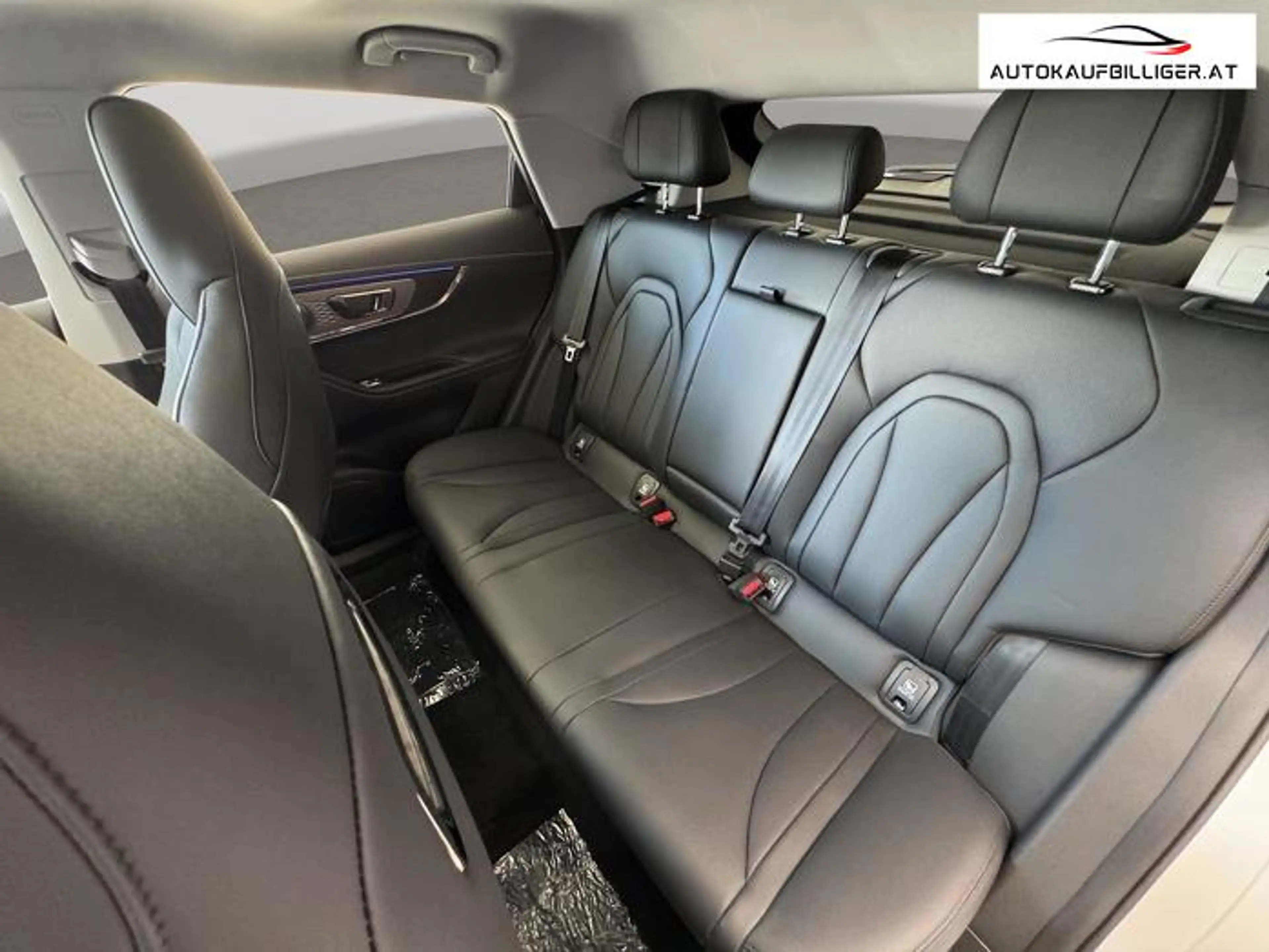 Omoda 5 Hybrid SHS Premium-Line *in Anlieferung* — photo 5
