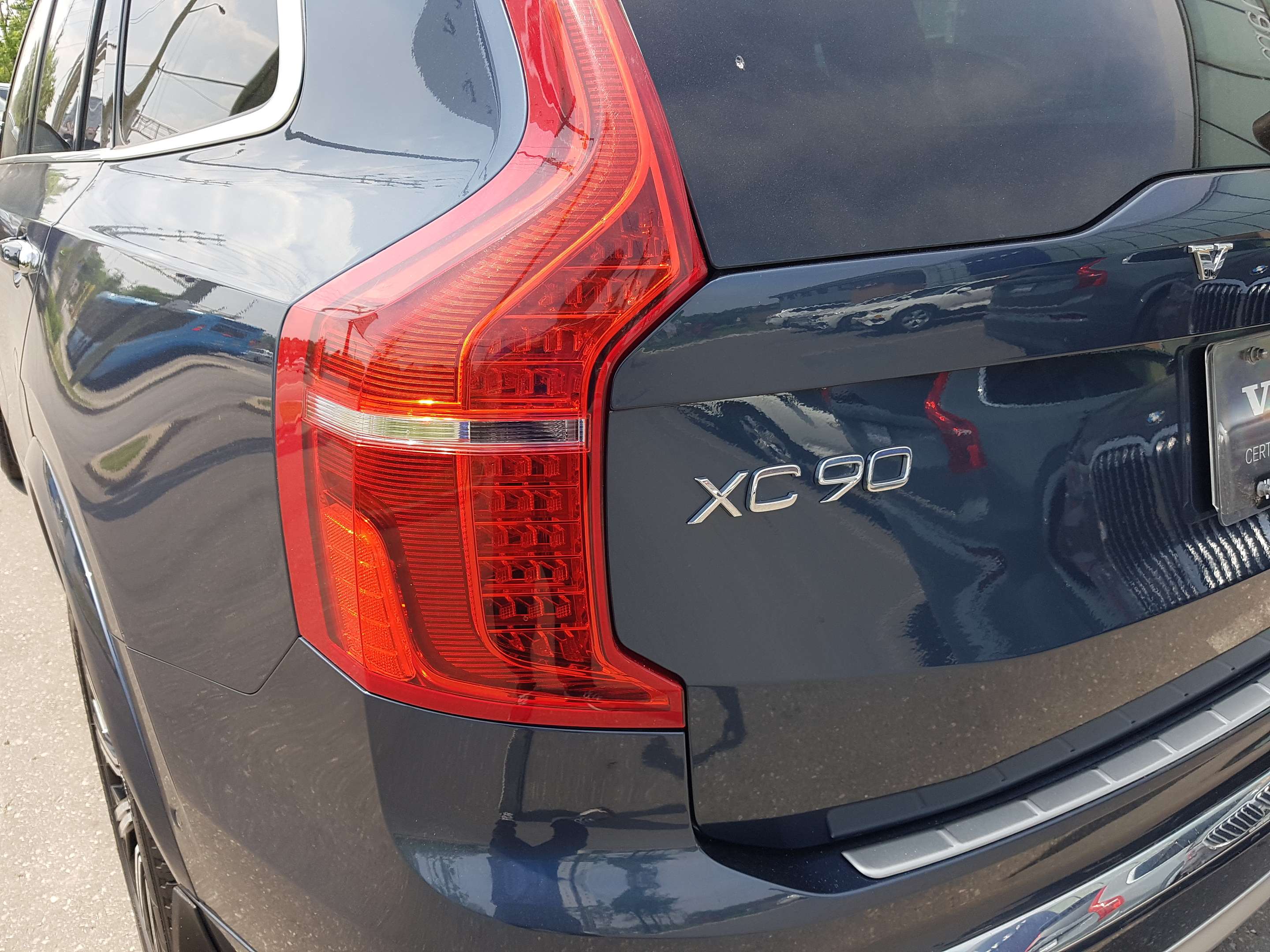2022 Volvo XC90 Recharge Inscription thumb 9