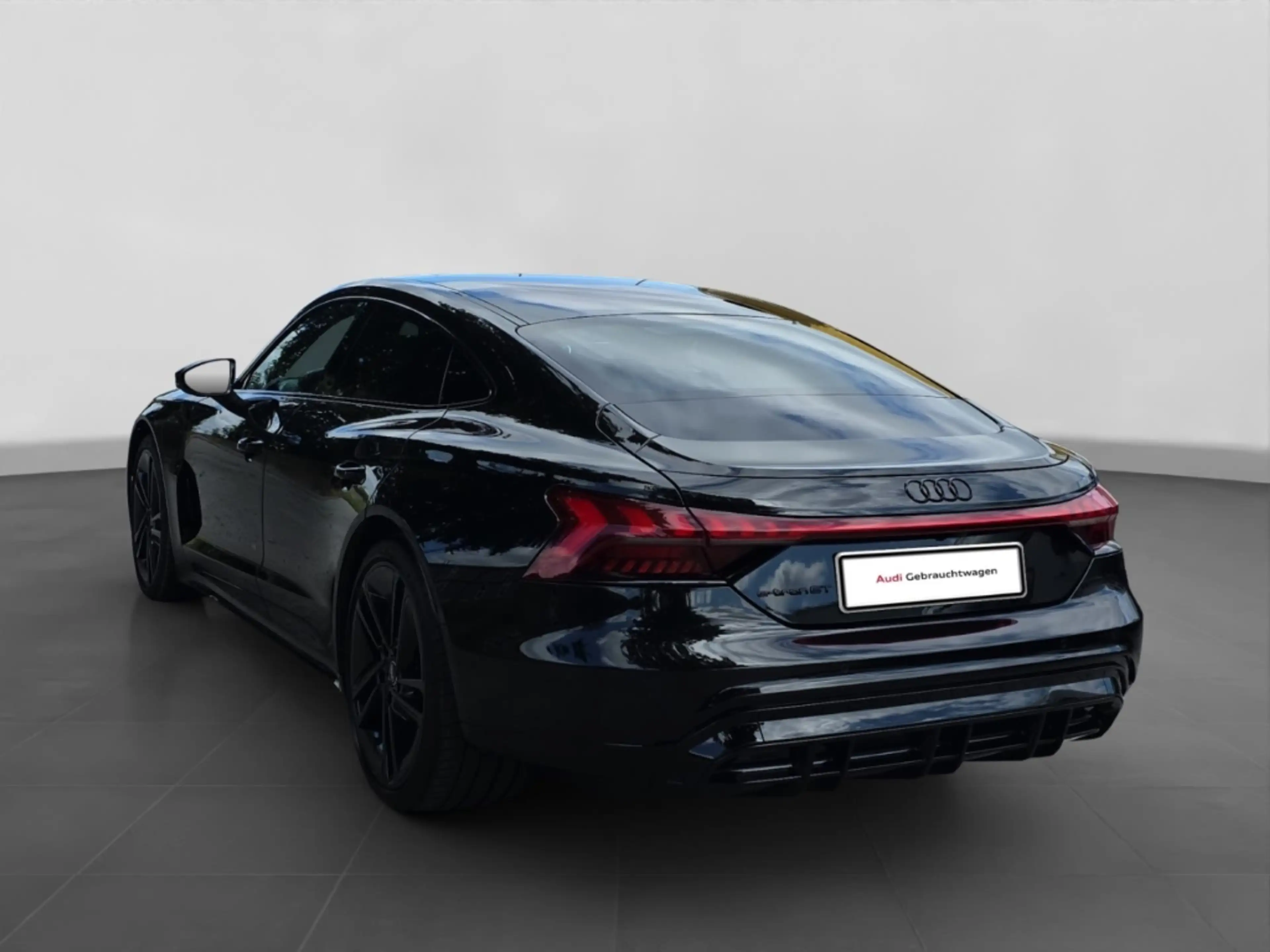 Audi e-tron GT quattro Alu LED Pano Navi ACC B&O Sitzh. — photo 4