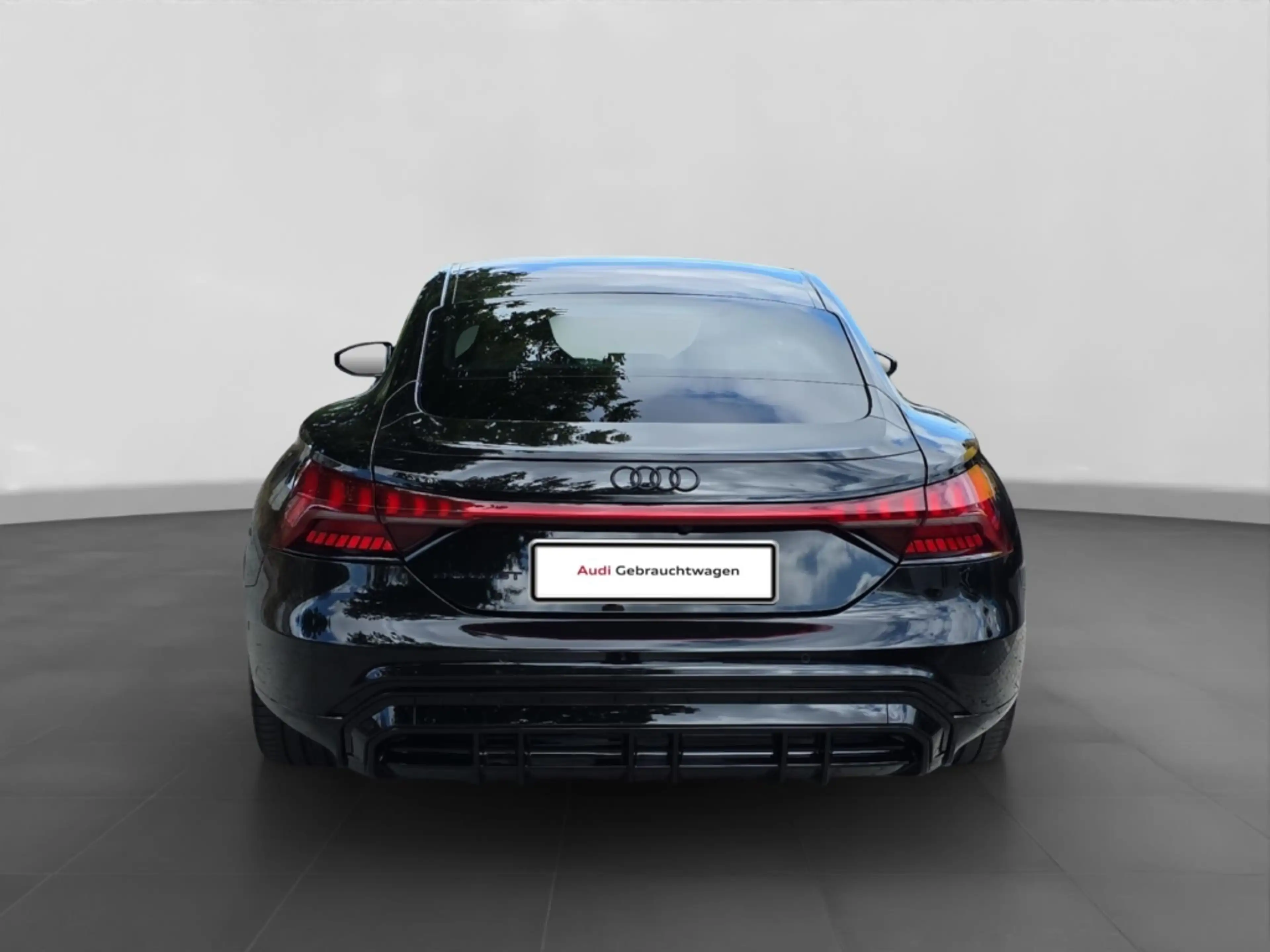 Audi e-tron GT quattro Alu LED Pano Navi ACC B&O Sitzh. — photo 5