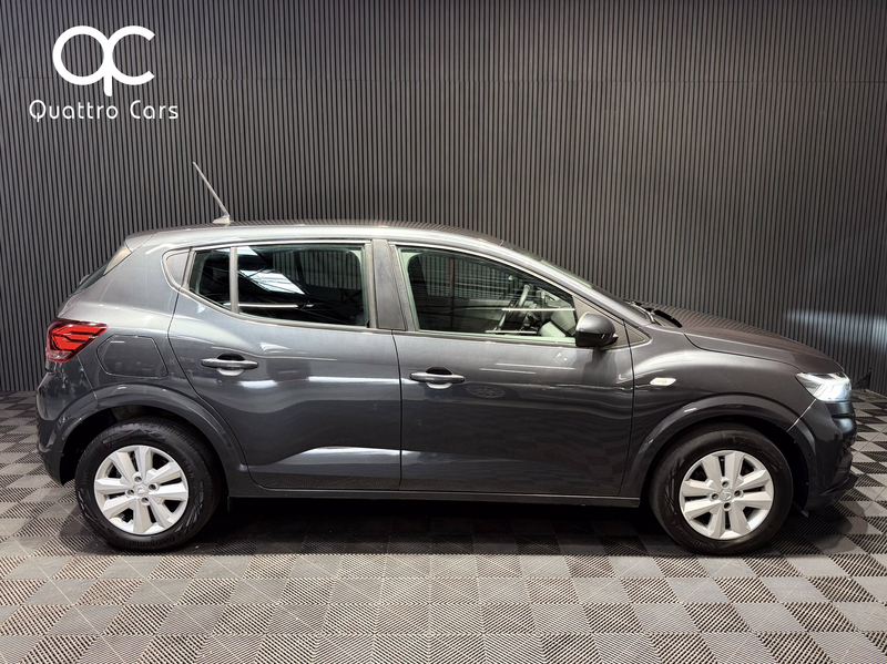 Dacia Sandero 1.0 TCe - Garantie Dacia 2028 - Caméra - Gps - 1ère main — photo 5