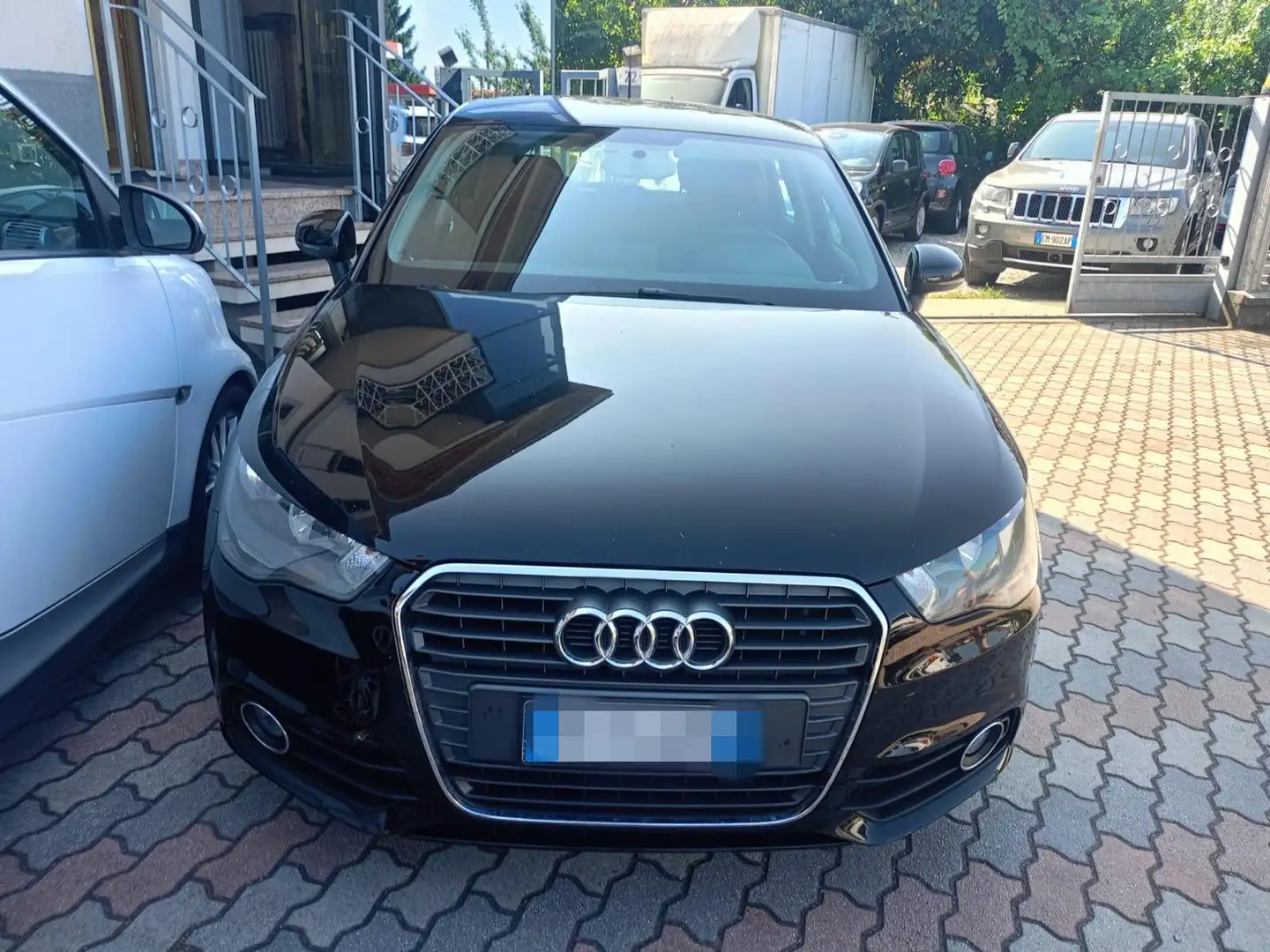 Audi A1 Sportback 1.6TDI Ambition 105 - 1