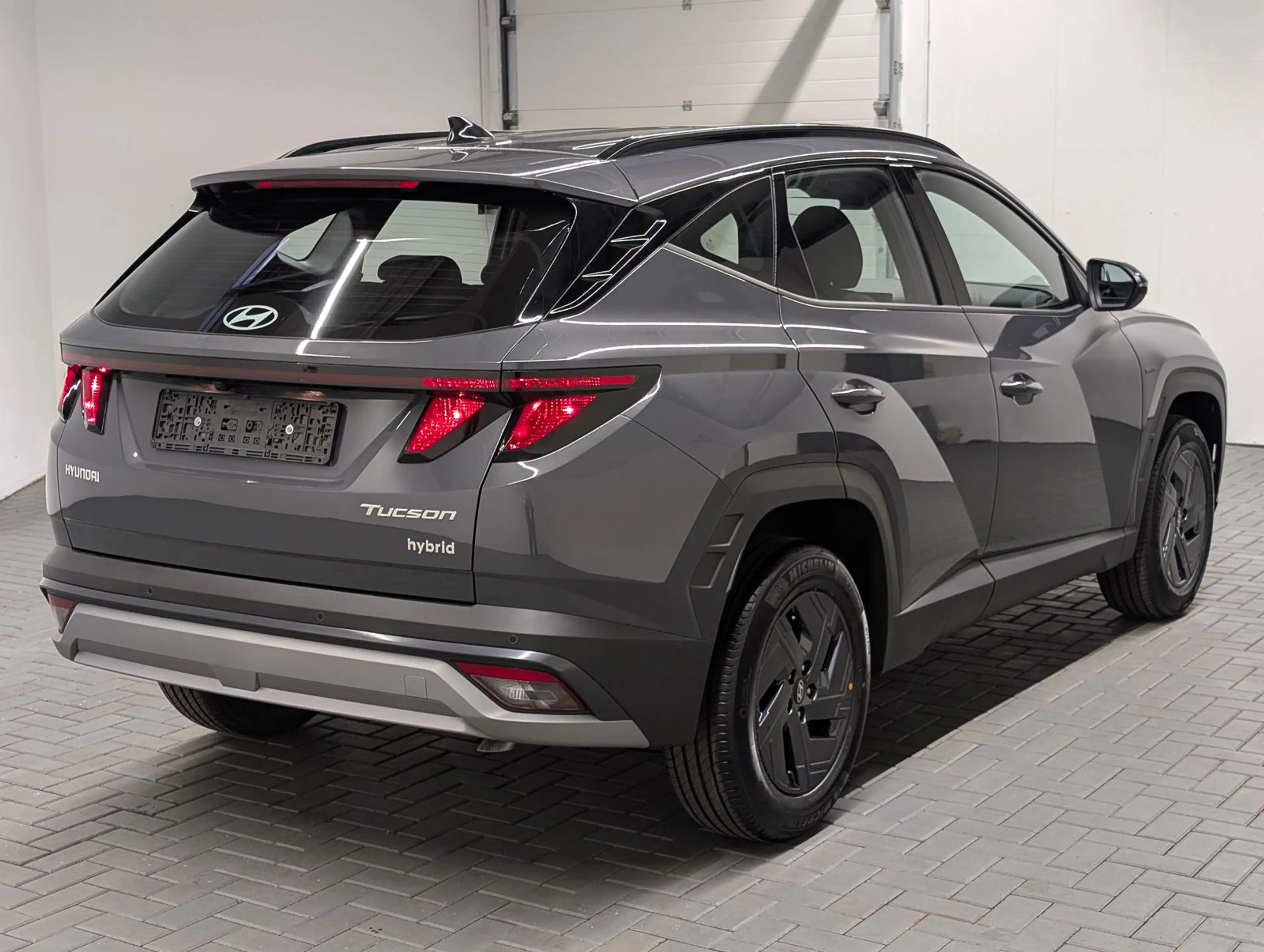 Hyundai TUCSON HEV Black Line LED/Kam/SHZ/Navi/Tempomat — photo 4