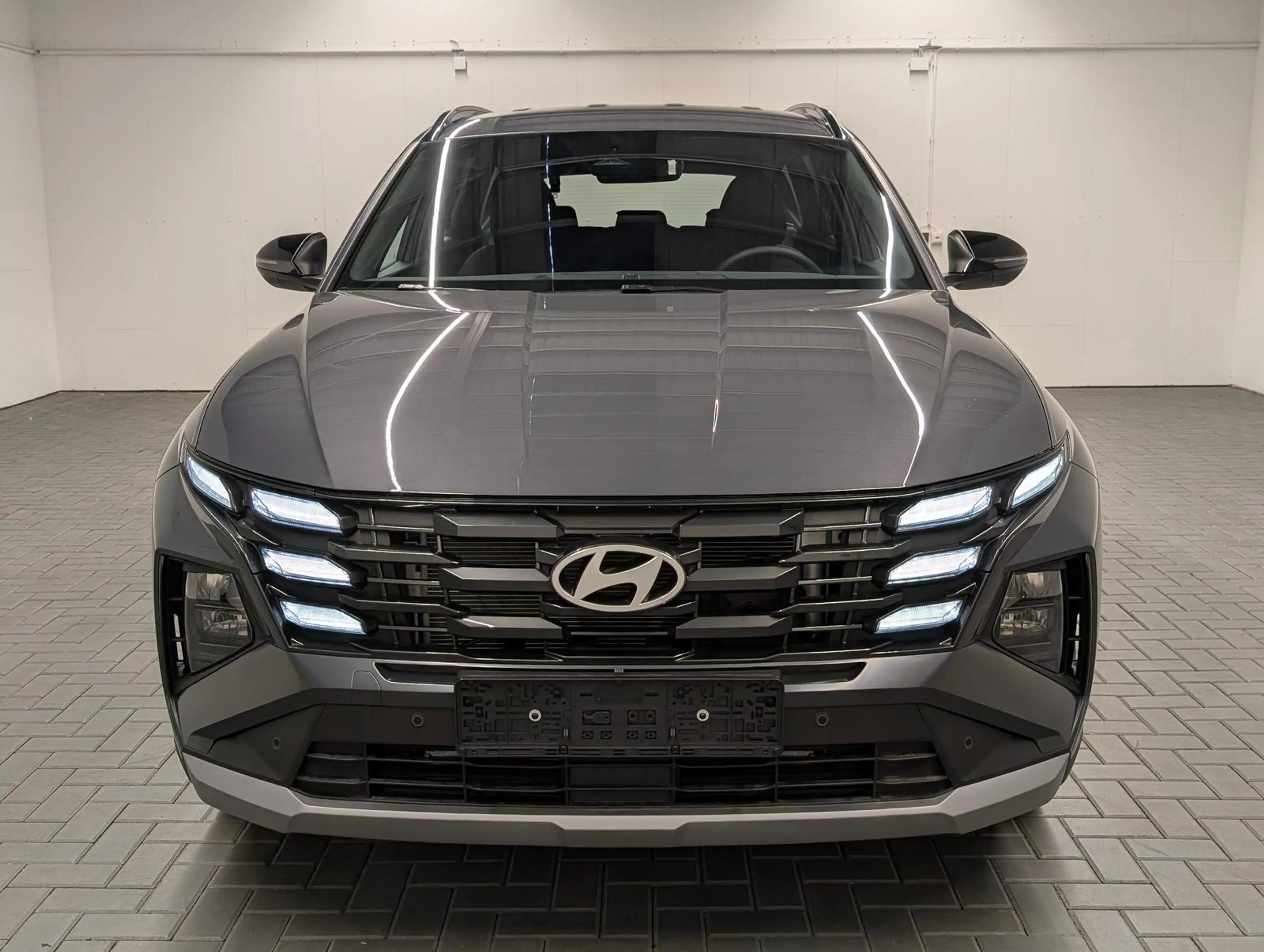 Hyundai TUCSON HEV Black Line LED/Kam/SHZ/Navi/Tempomat — photo 7