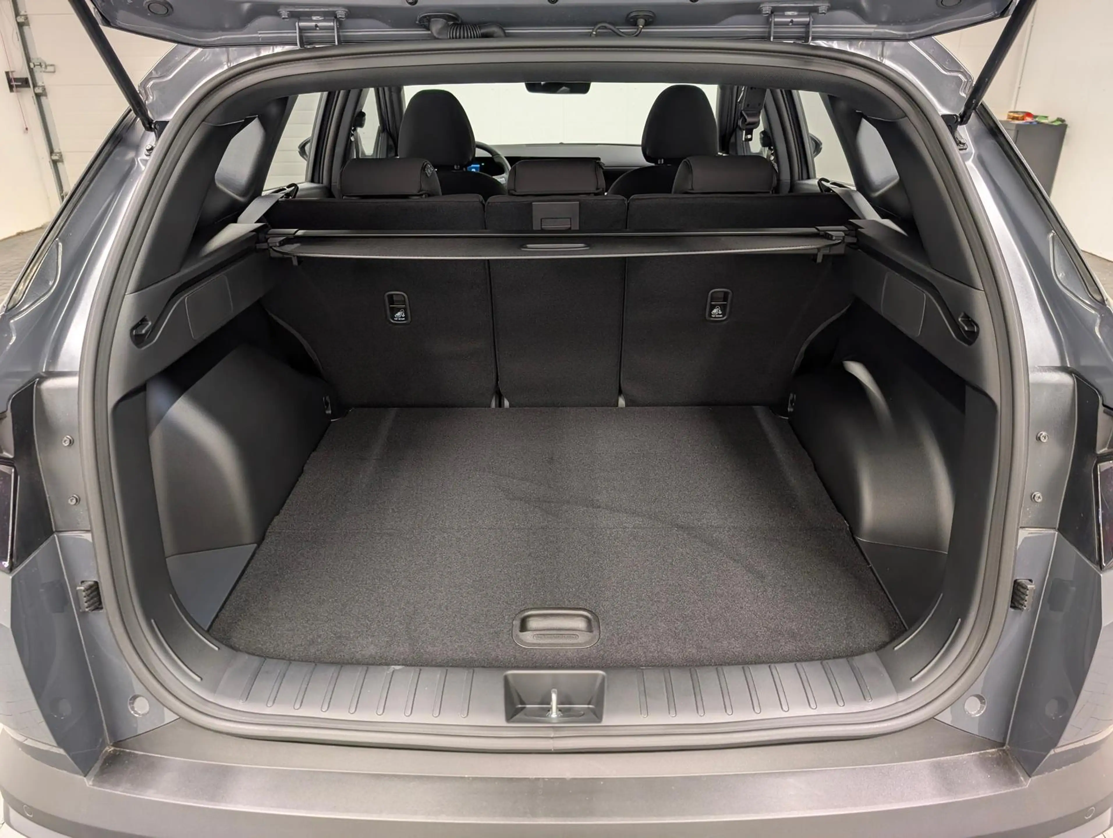 Hyundai TUCSON HEV Black Line LED/Kam/SHZ/Navi/Tempomat — photo 8