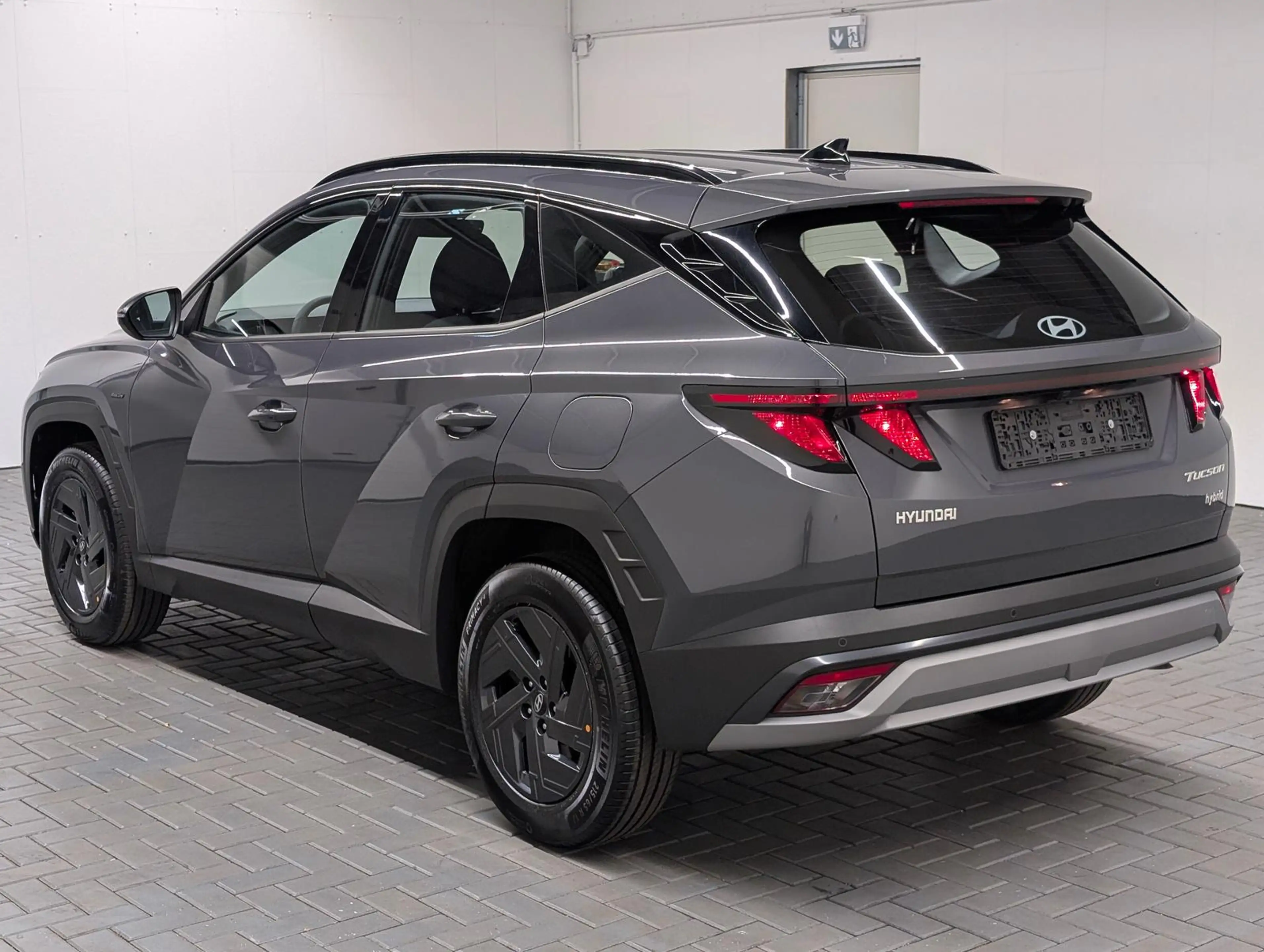 Hyundai TUCSON HEV Black Line LED/Kam/SHZ/Navi/Tempomat — photo 3