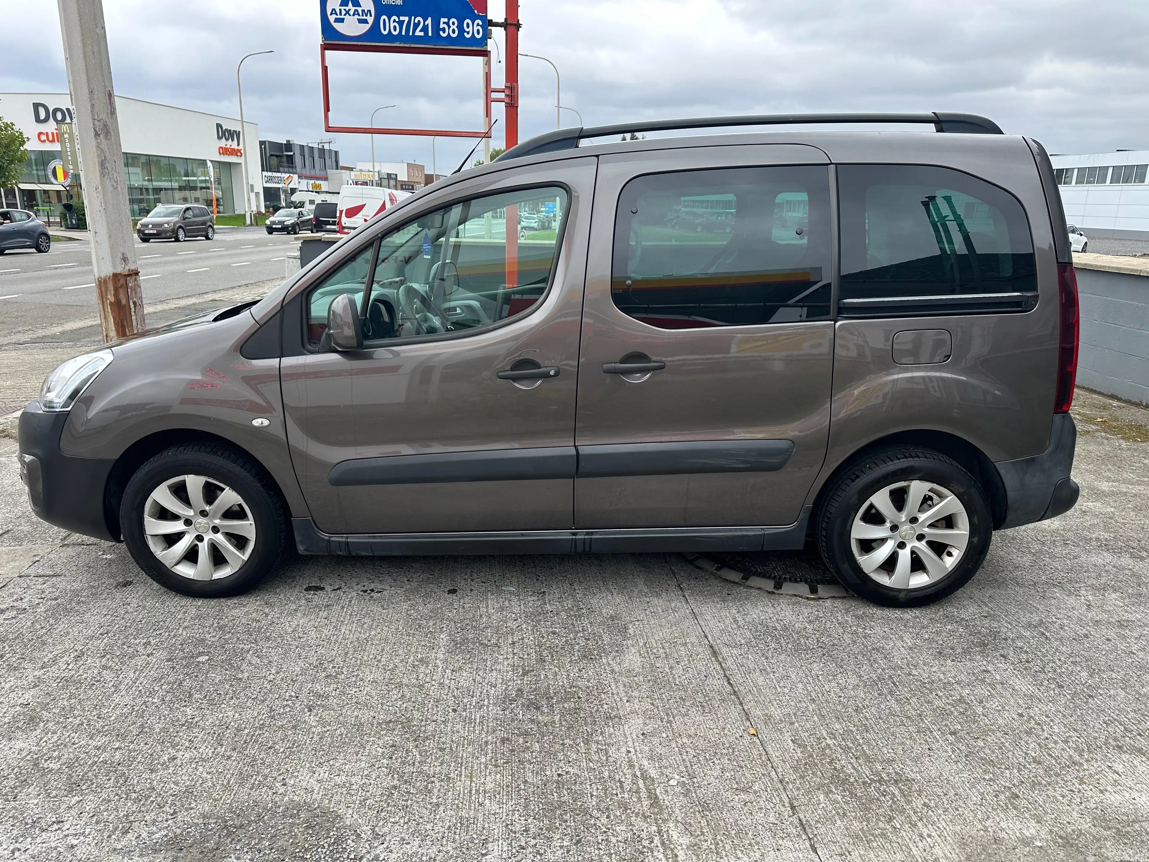 Peugeot Partner Partner Tepee 1.6 7 places — photo 5