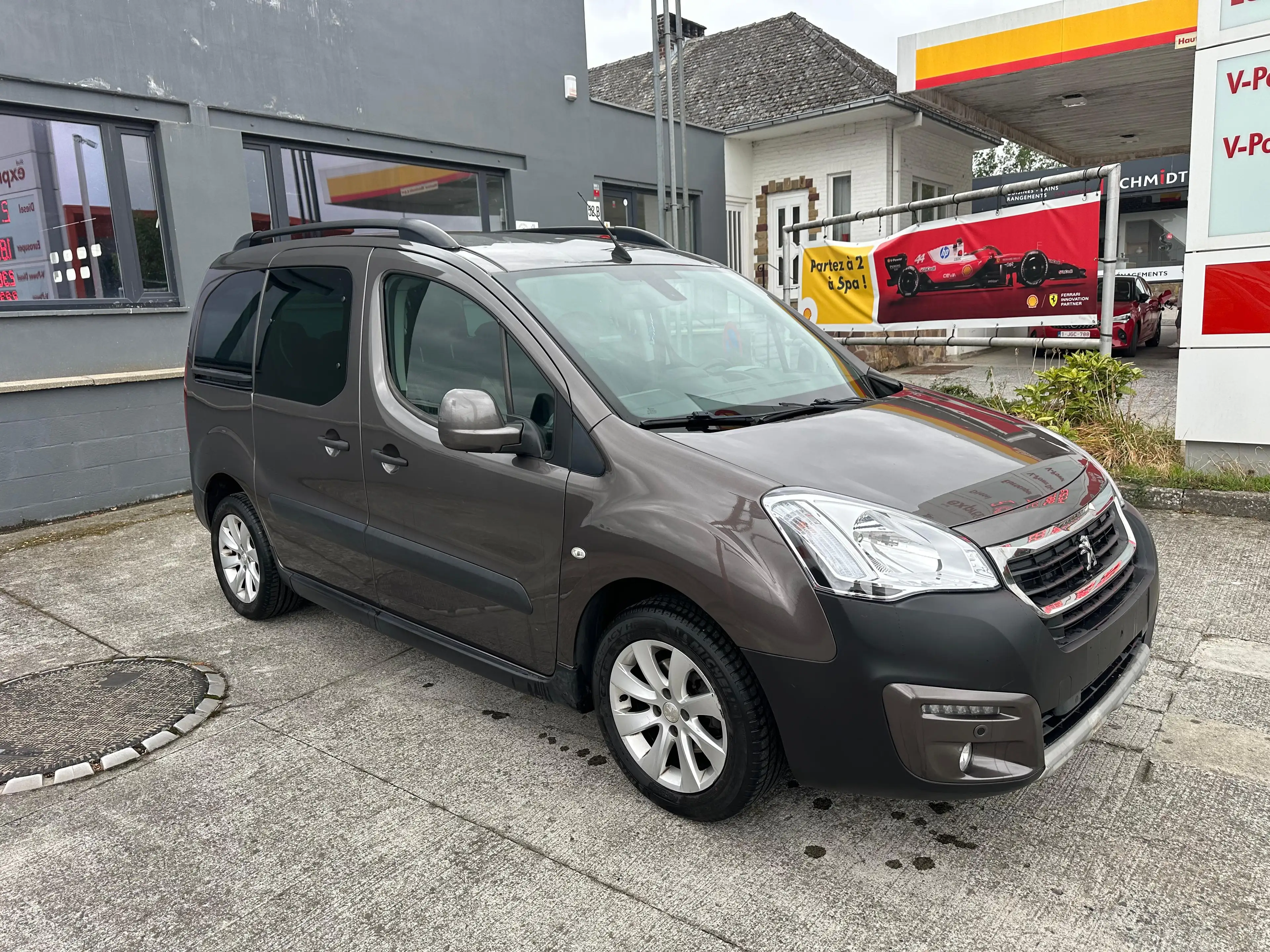Peugeot Partner Partner Tepee 1.6 7 places — photo 7