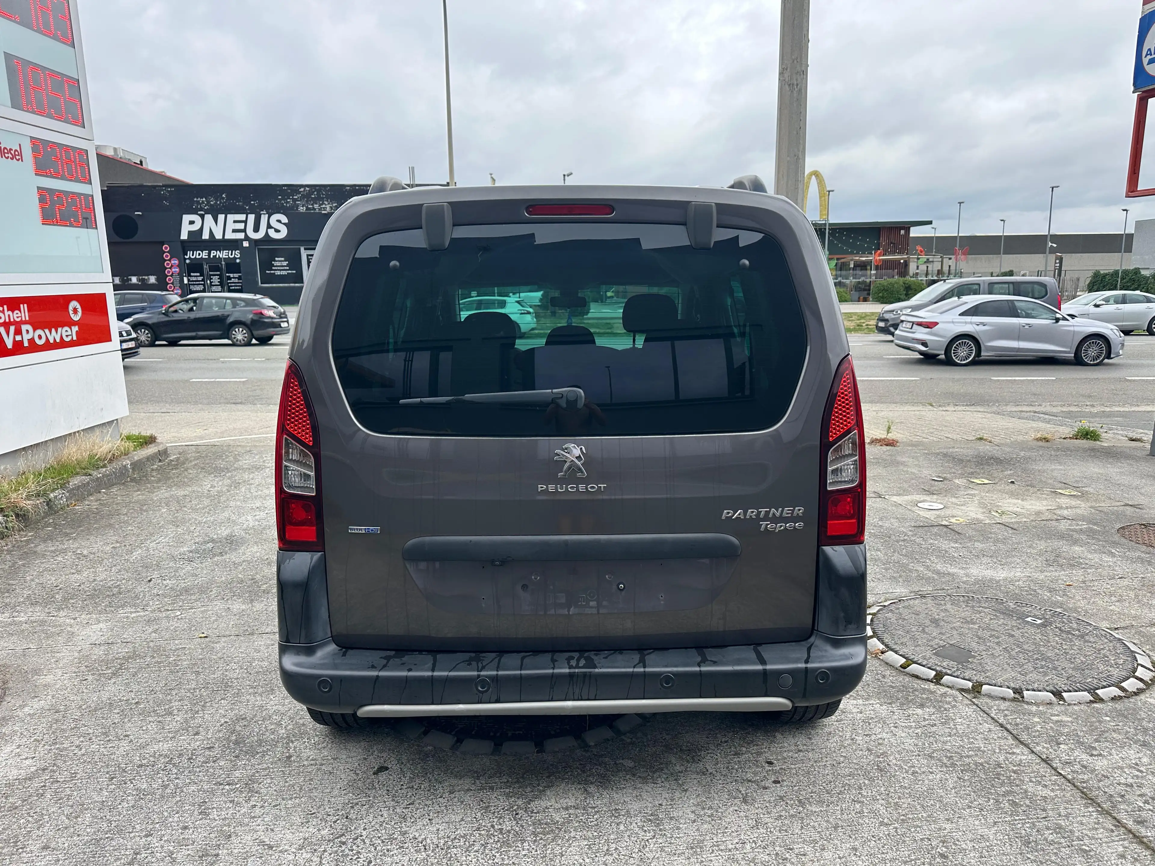 Peugeot Partner Partner Tepee 1.6 7 places — photo 3