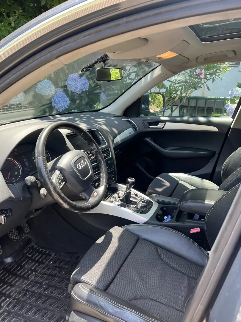 Audi Q5 2.0 tdi quattro 170cv dpf Gri - 1