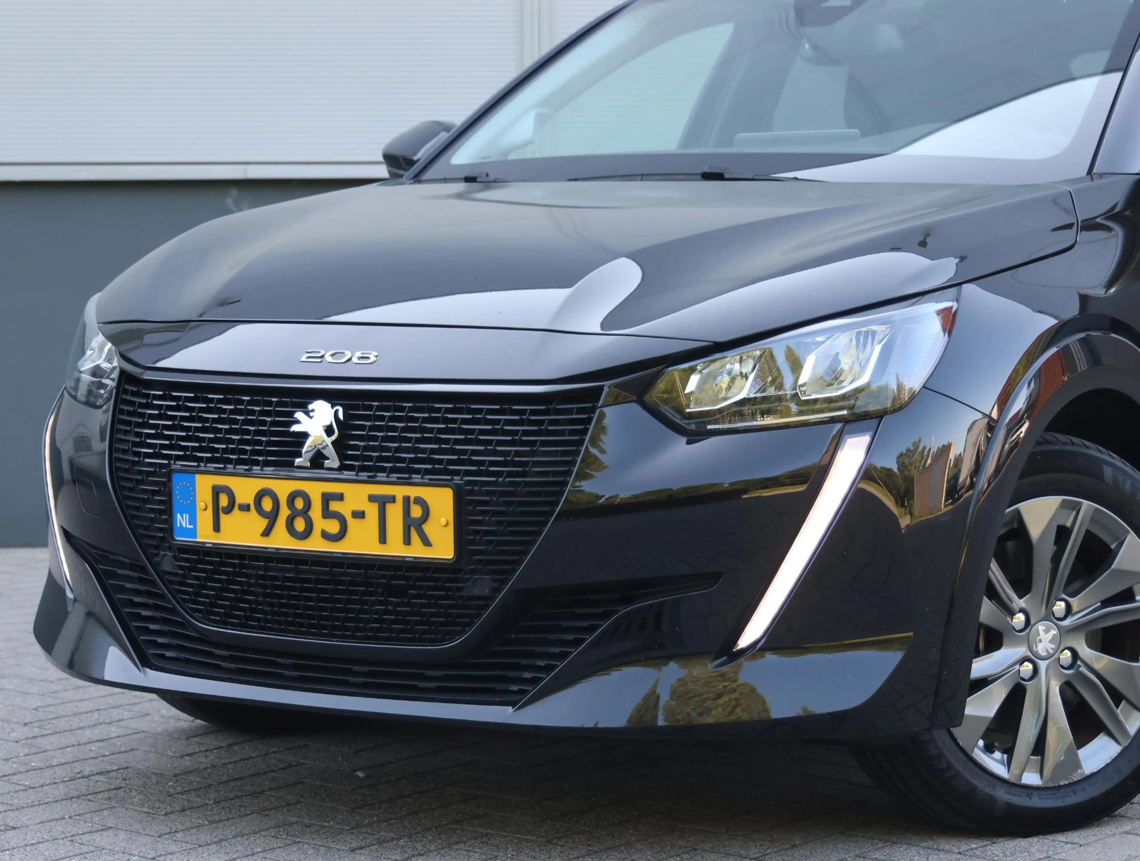 Peugeot e-208 EV Allure Pack 50 kWh — photo 5