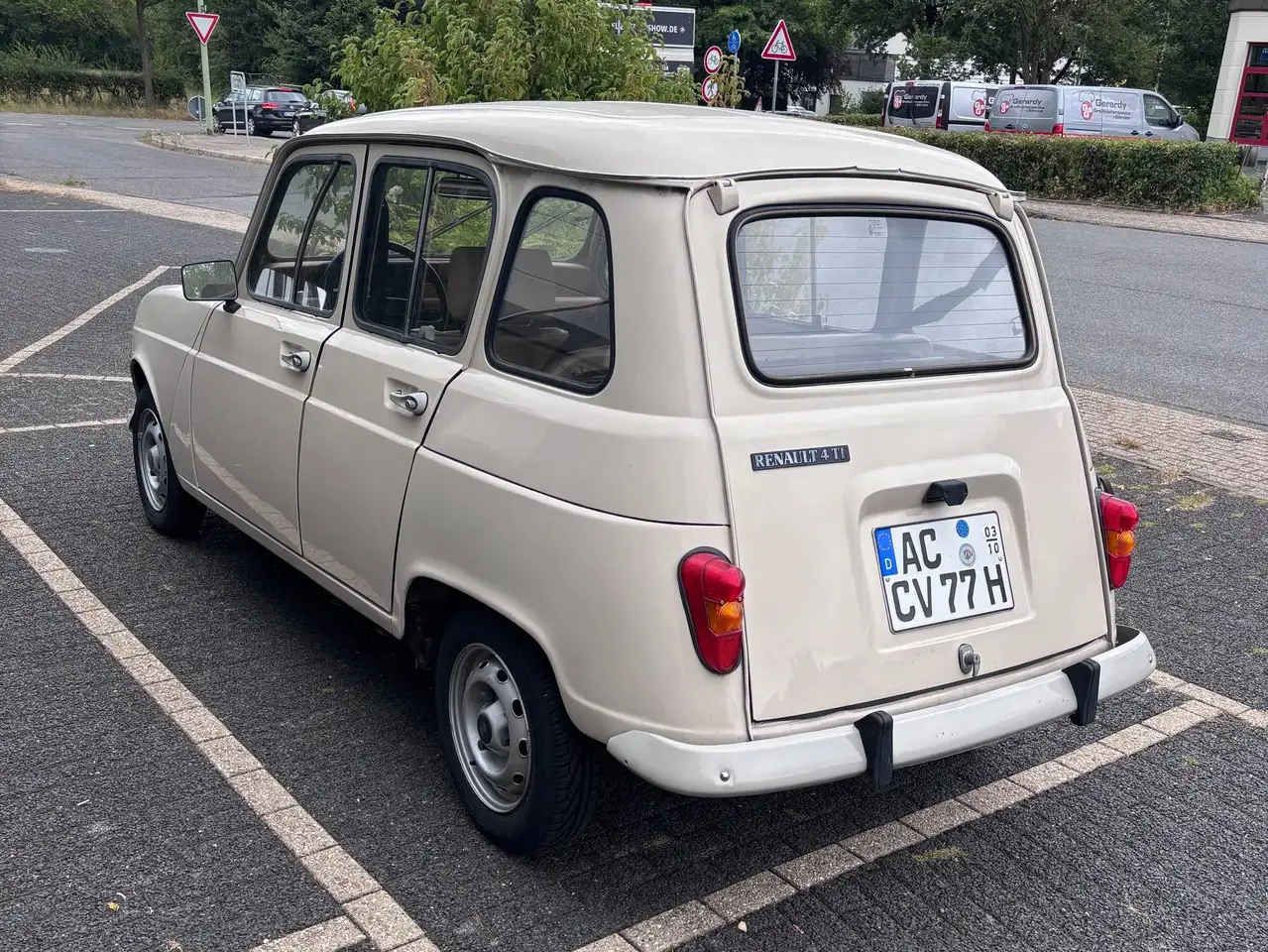 Renault R 4 L,1 Jahr Gewährleistung, foto 6