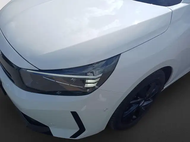Opel Corsa view 9