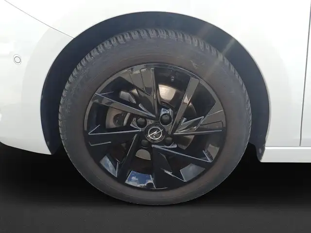 Opel Corsa view 8