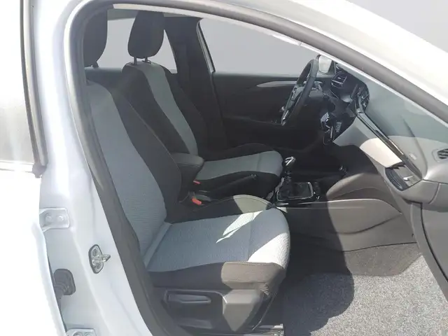 Opel Corsa view 11