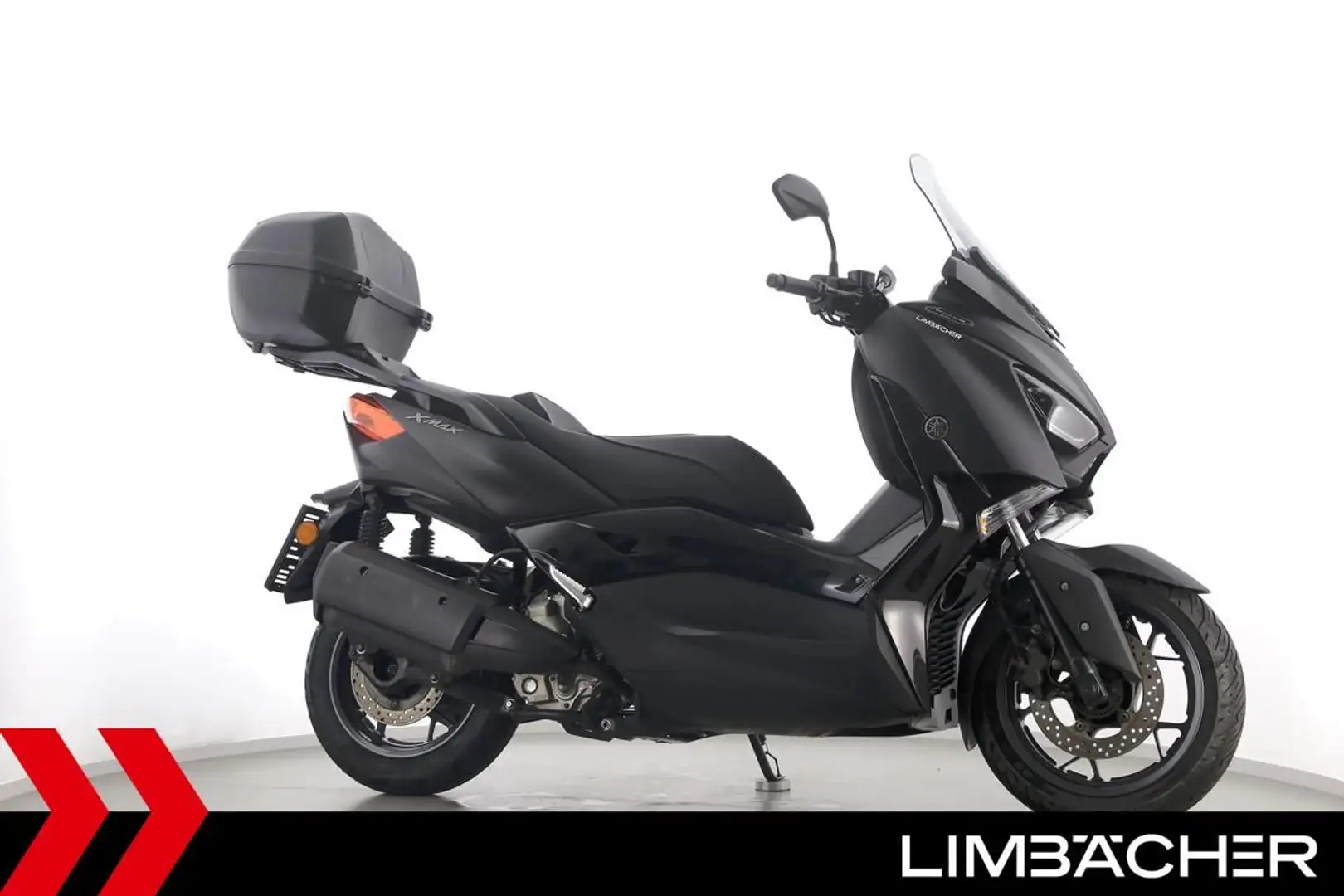 Yamaha X-Max 300 TECH MAX - Topcase, Keyless - 1