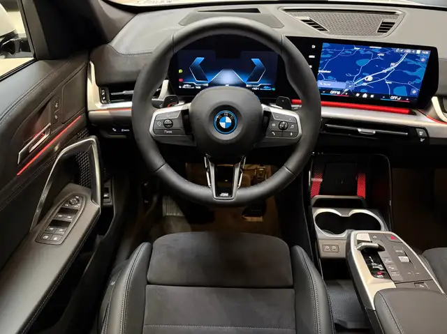 BMW X1 view 13