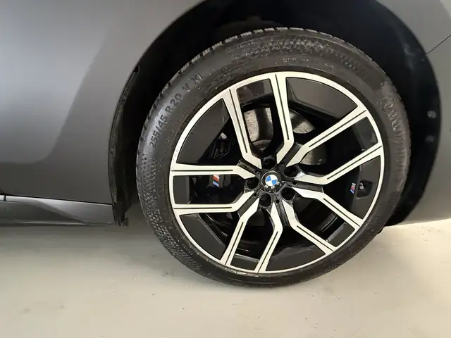 BMW i7 xDrive60 Ansicht 17
