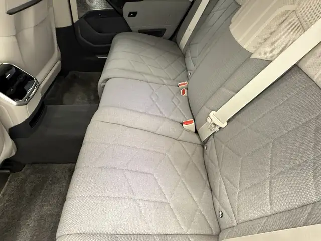 BMW i7 xDrive60 Ansicht 13