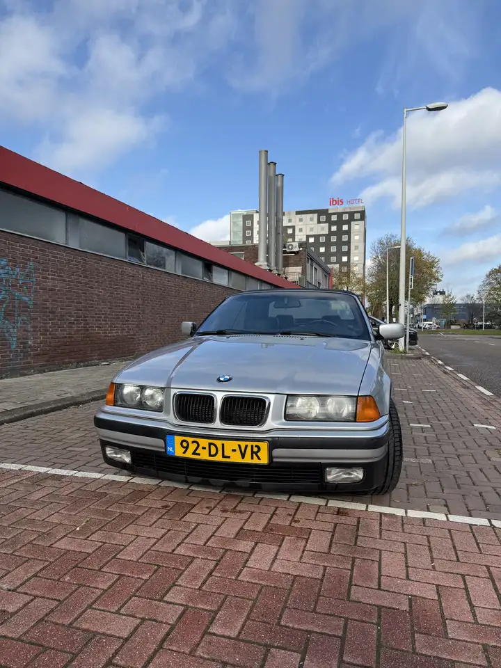 BMW 118 Cabrio, foto 3