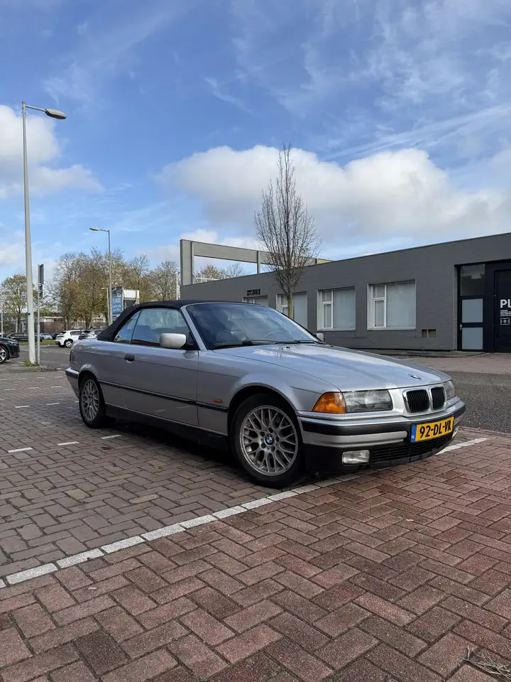 BMW 118 Cabrio, foto 4