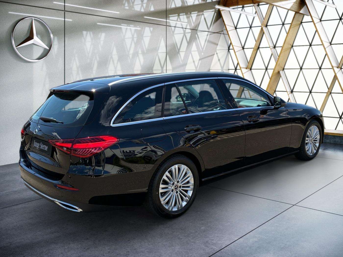 Mercedes-Benz C 220