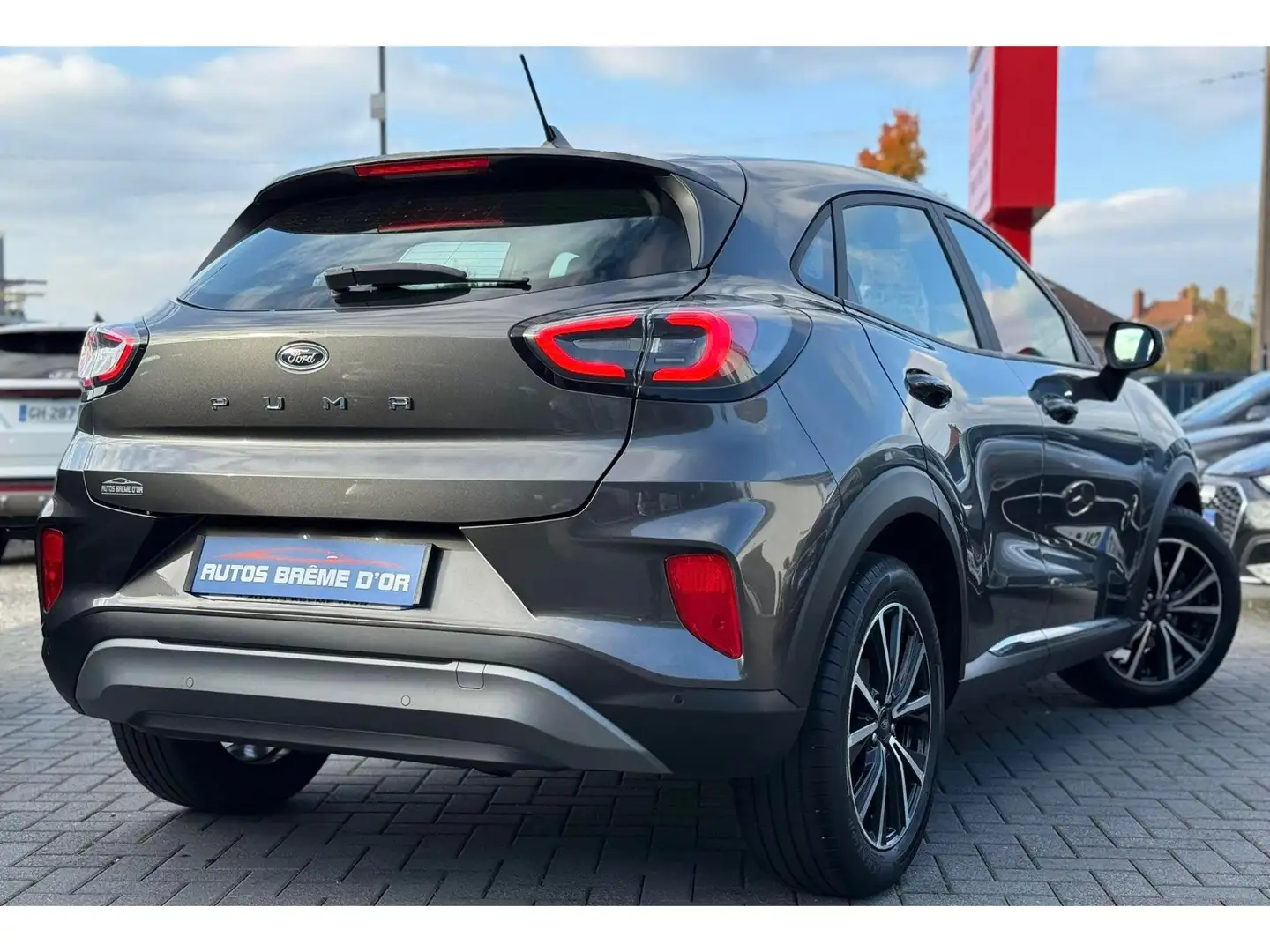 Ford Puma Puma 1.5 EcoBlue 120 ch S\u0026amp;S BVM6 Titanium Grau - 2