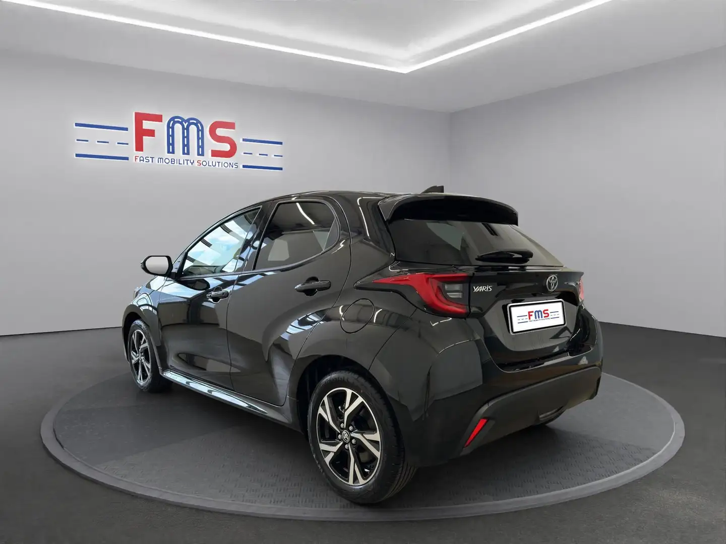 Toyota Yaris Yaris 1.5h Trend Noir - 2