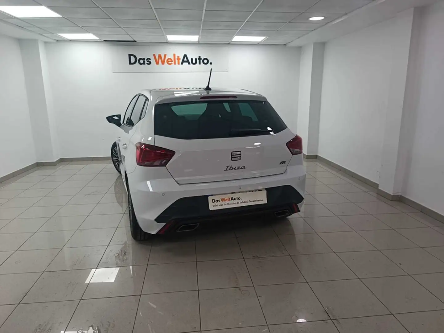 SEAT Ibiza 1.0 TSI S&S FR 85kW Blanco - 2