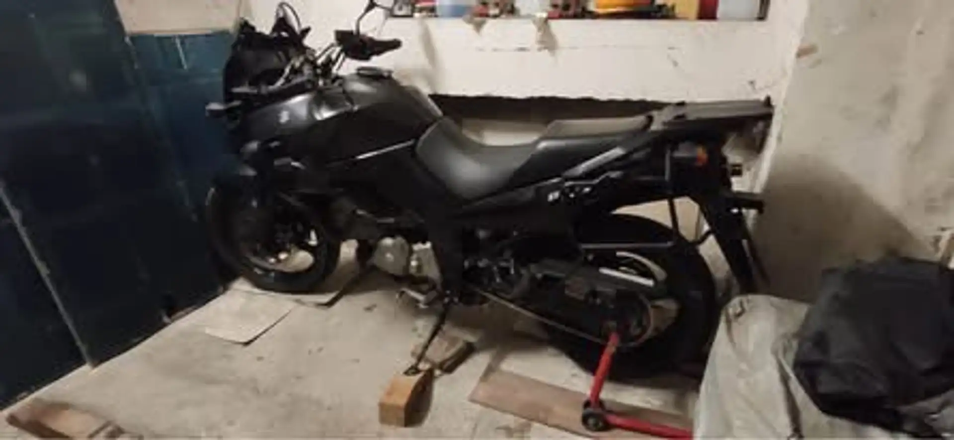 Suzuki V-Strom 650 - 2