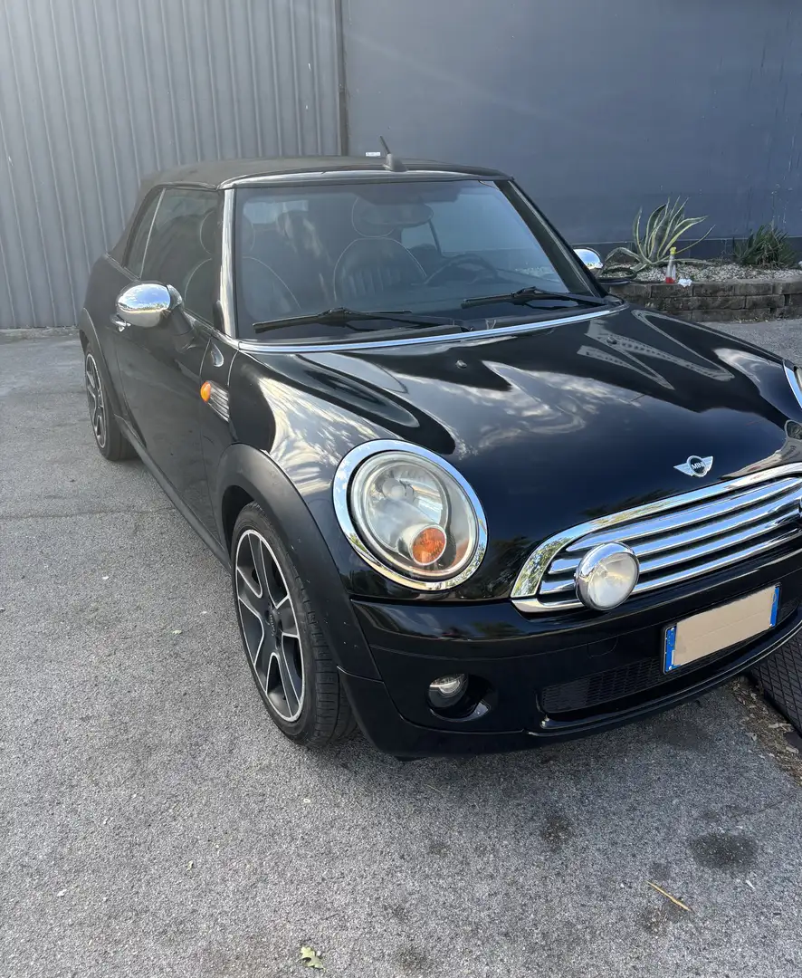 MINI Cooper C Cabrio - 1