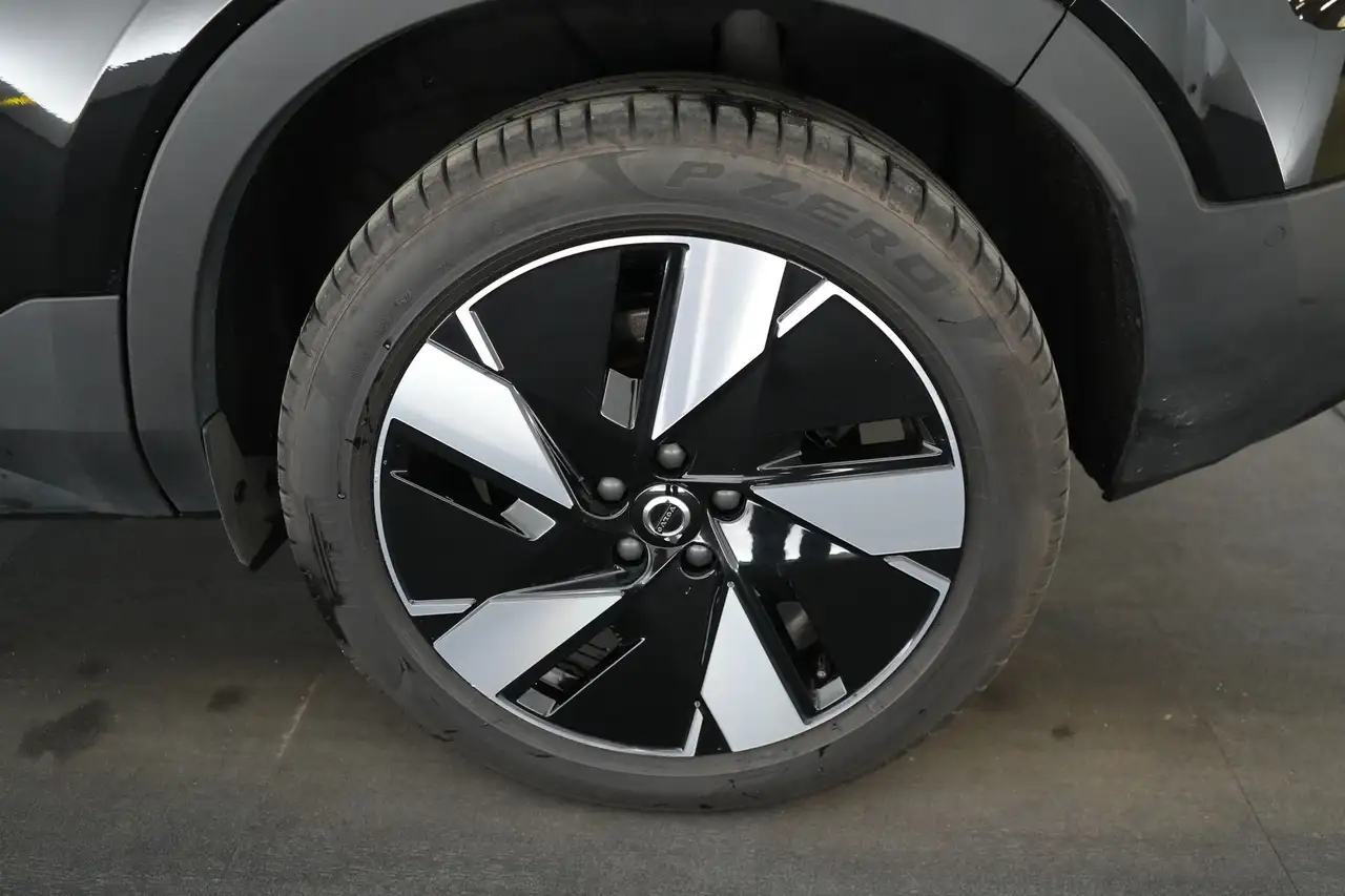 Volvo EX40 82 kWh Single Motor Extended Range Plus Dark LED G, миниатюра 25