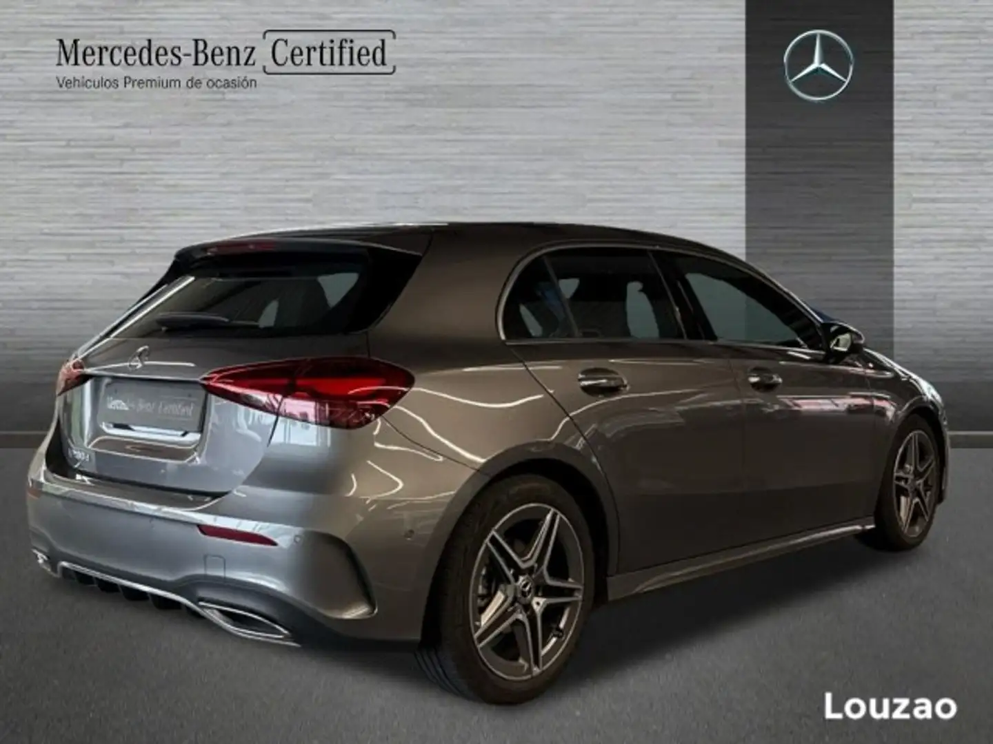 Mercedes-Benz MERCEDES-BENZ Clase A Pequeño Automático de 5 P Gris - 2