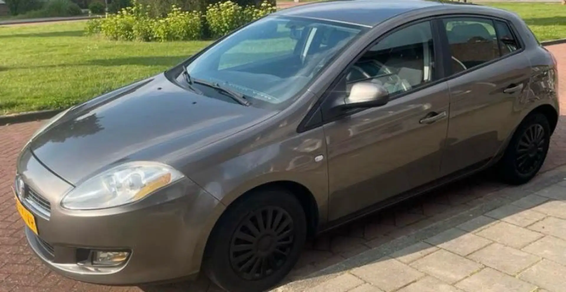 Fiat Bravo 1.4 Dynamic Marrón - 1