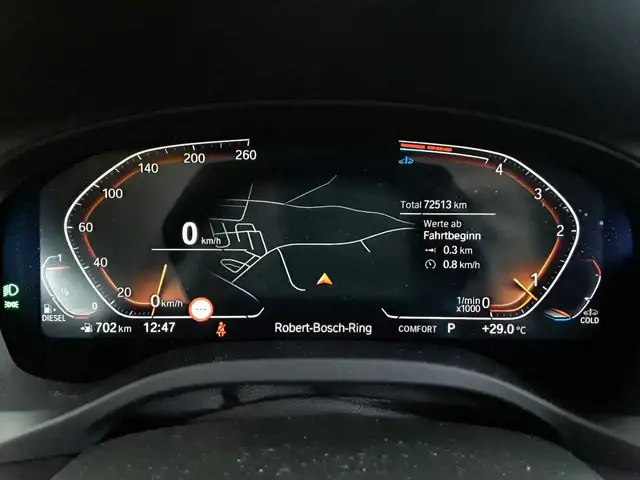 BMW X3 view 11