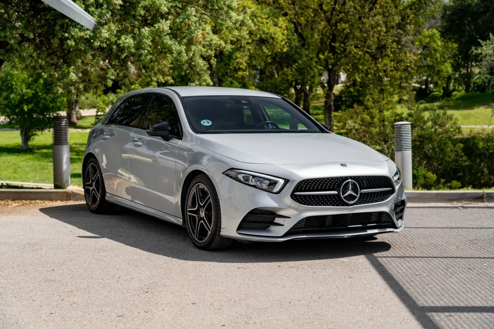 Mercedes-Benz A 180 Progressive Line Advanced 7G-DCT Gris - 1