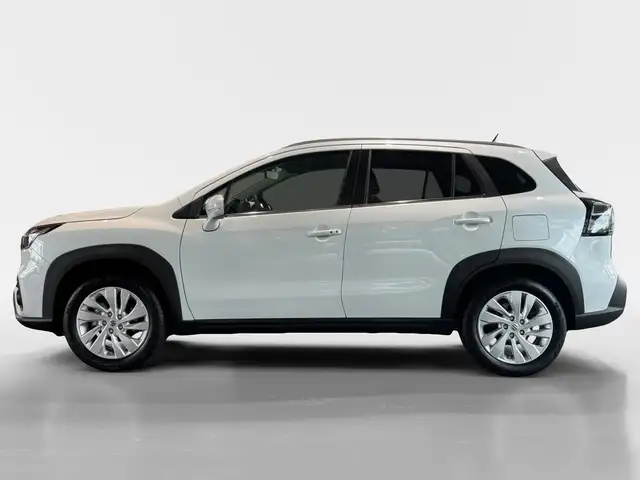 Suzuki S-Cross view 3