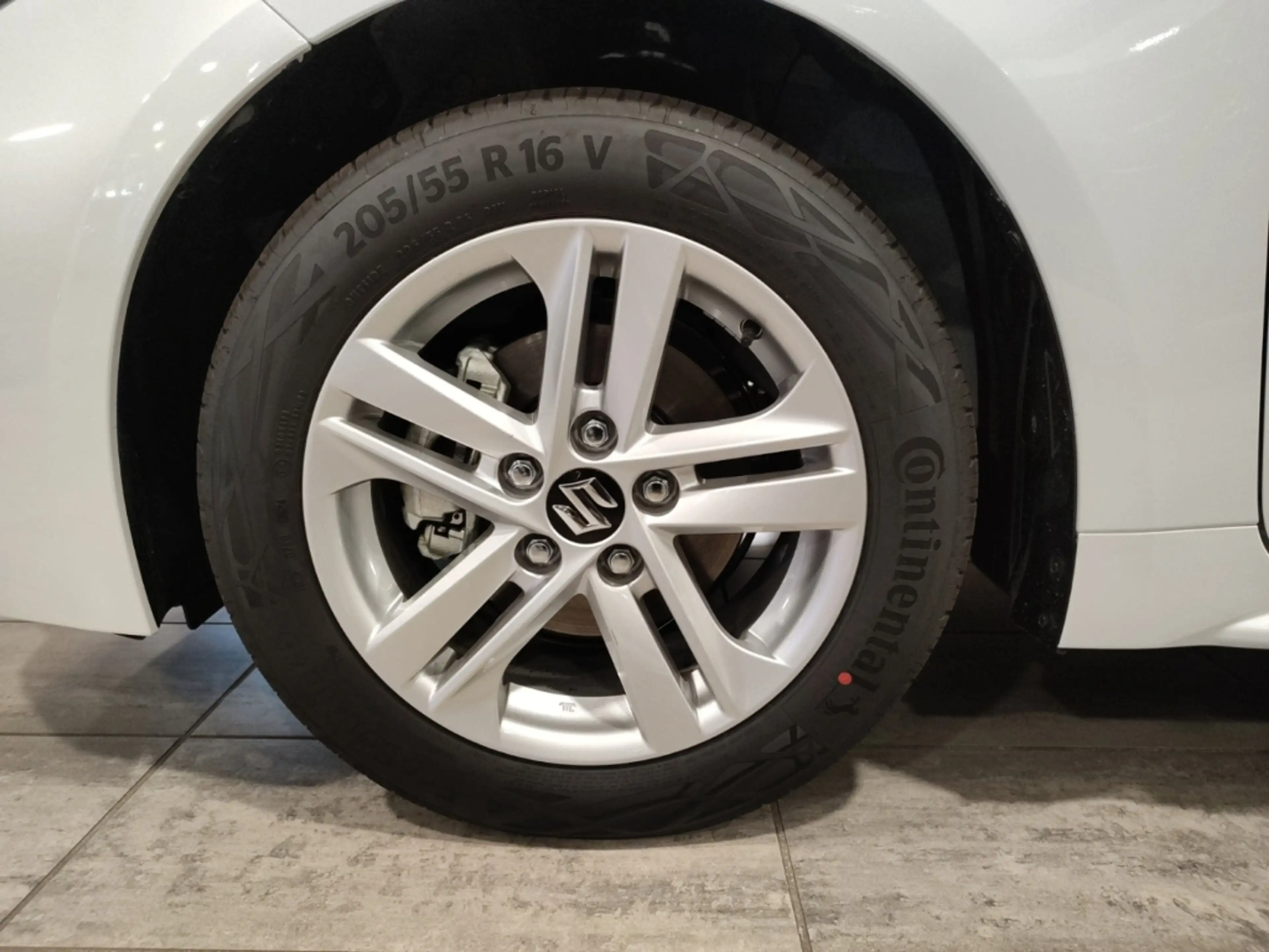 Suzuki Swace Comfort+ NAVI Autom ACC Klimaaut RFK PDC LED LRH S — photo 3