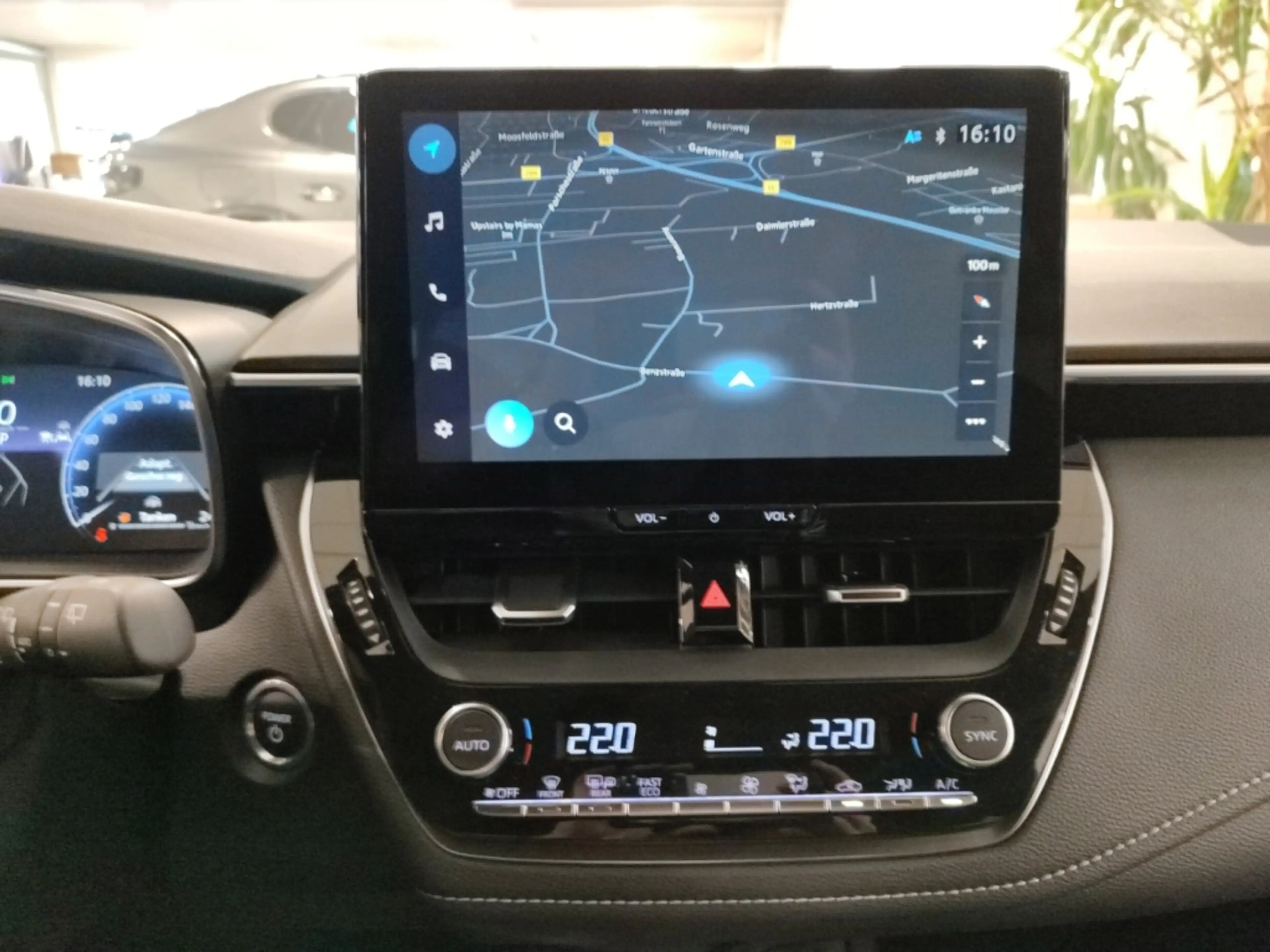 Suzuki Swace Comfort+ NAVI Autom ACC Klimaaut RFK PDC LED LRH S — photo 14