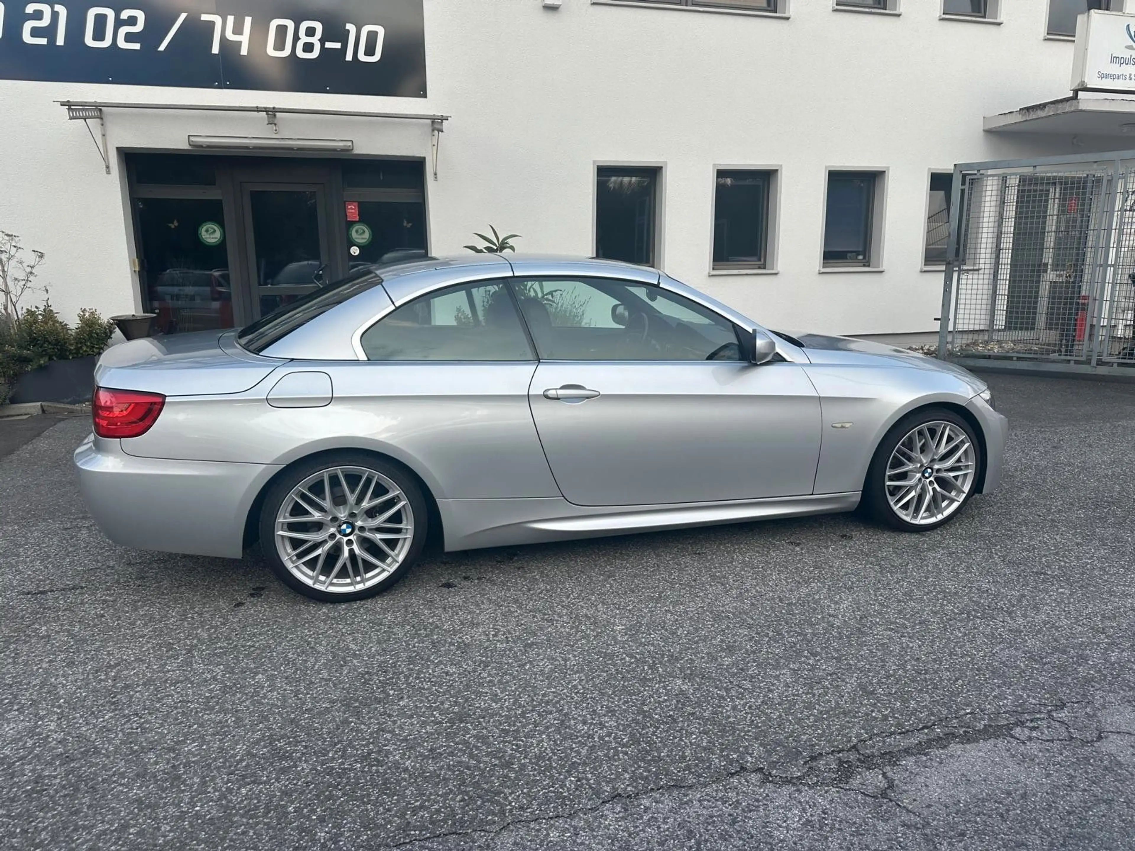 BMW 325 Cabrio 325i *2.HAND*SHZ* — photo 6