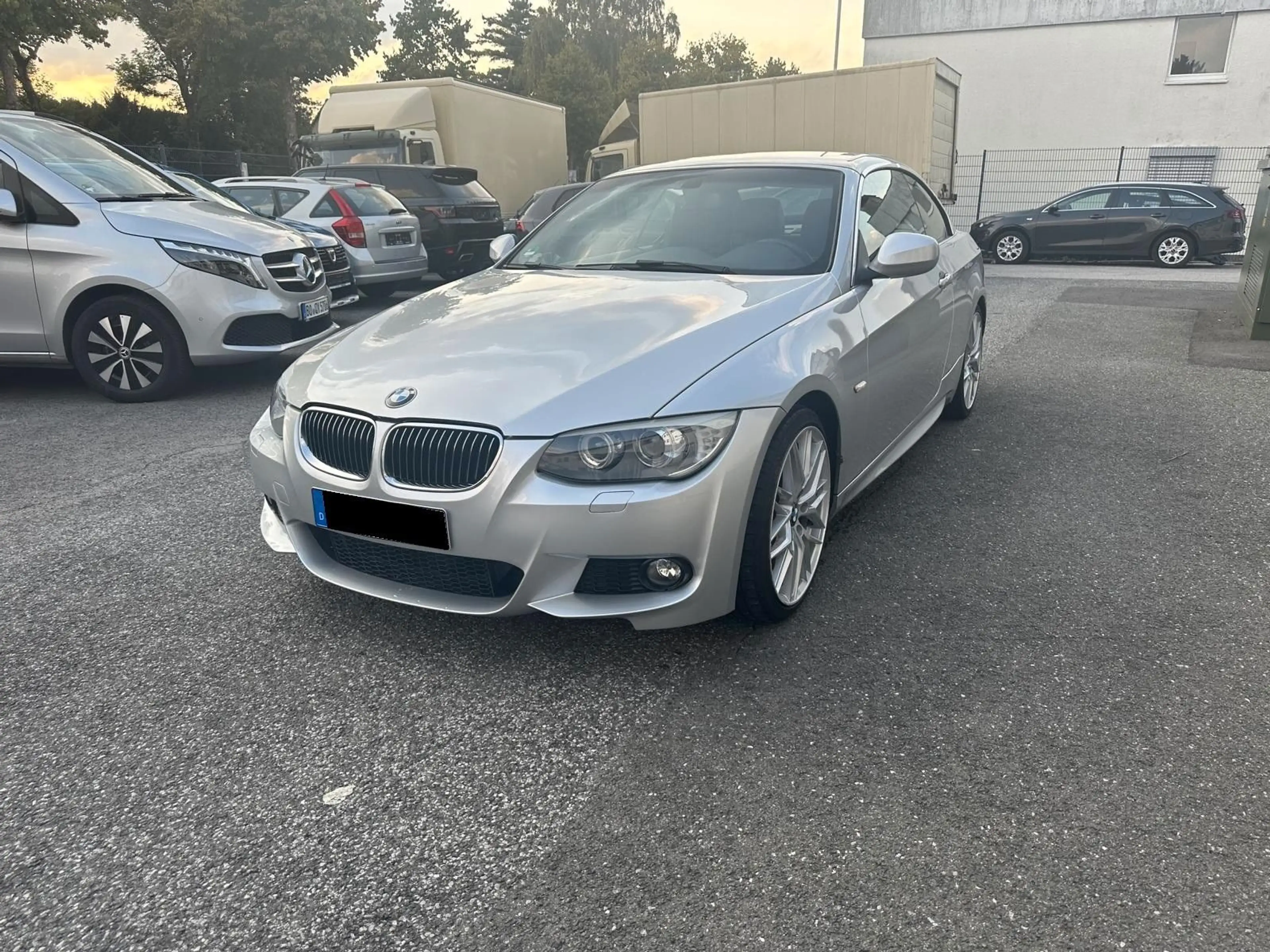 BMW 325 Cabrio 325i *2.HAND*SHZ*