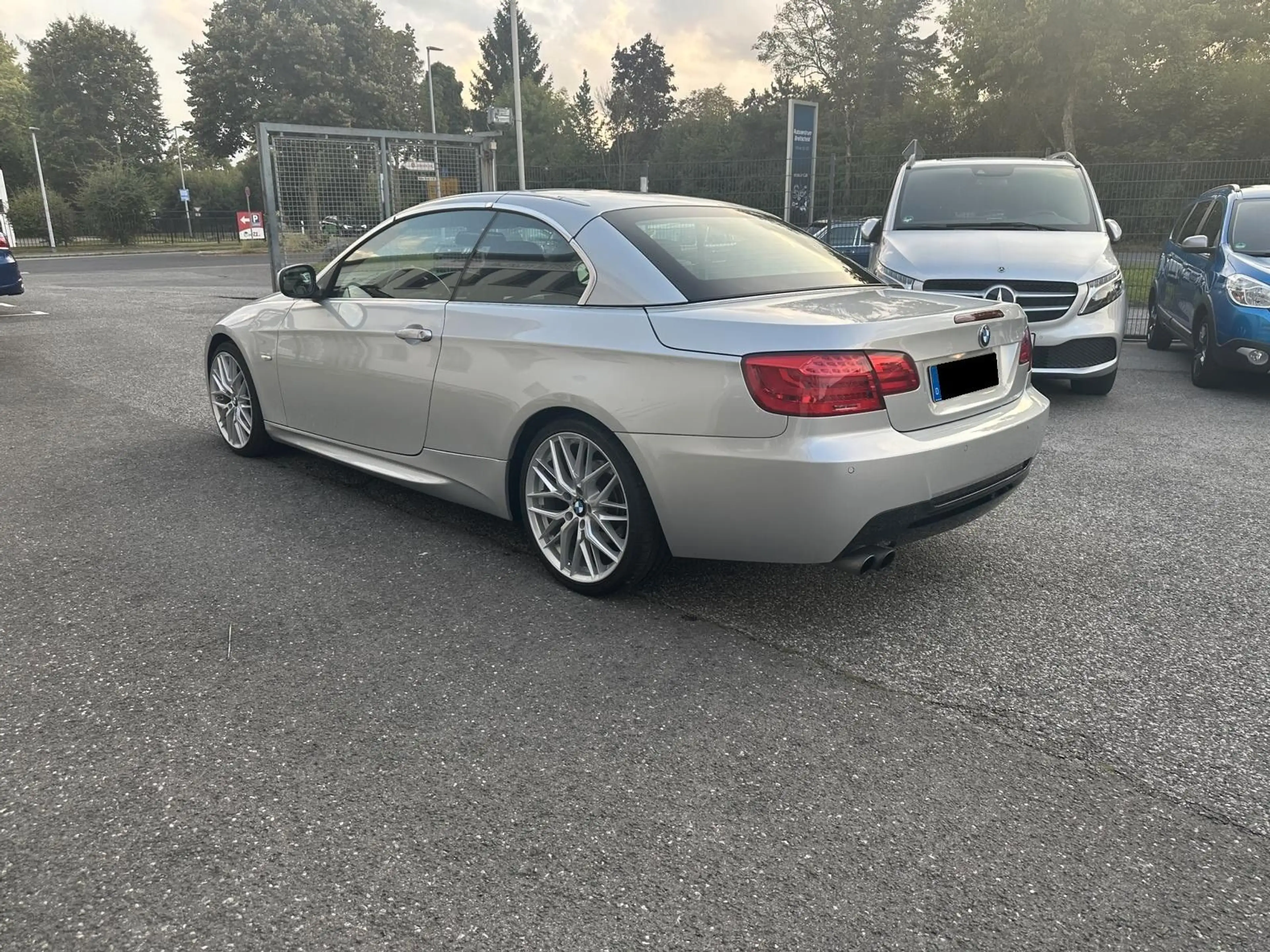 BMW 325 Cabrio 325i *2.HAND*SHZ* — photo 3