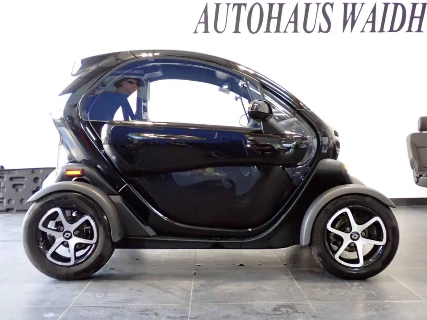 Renault Twizy Z.E. Black Intens 80 MY2016 Noir - 1