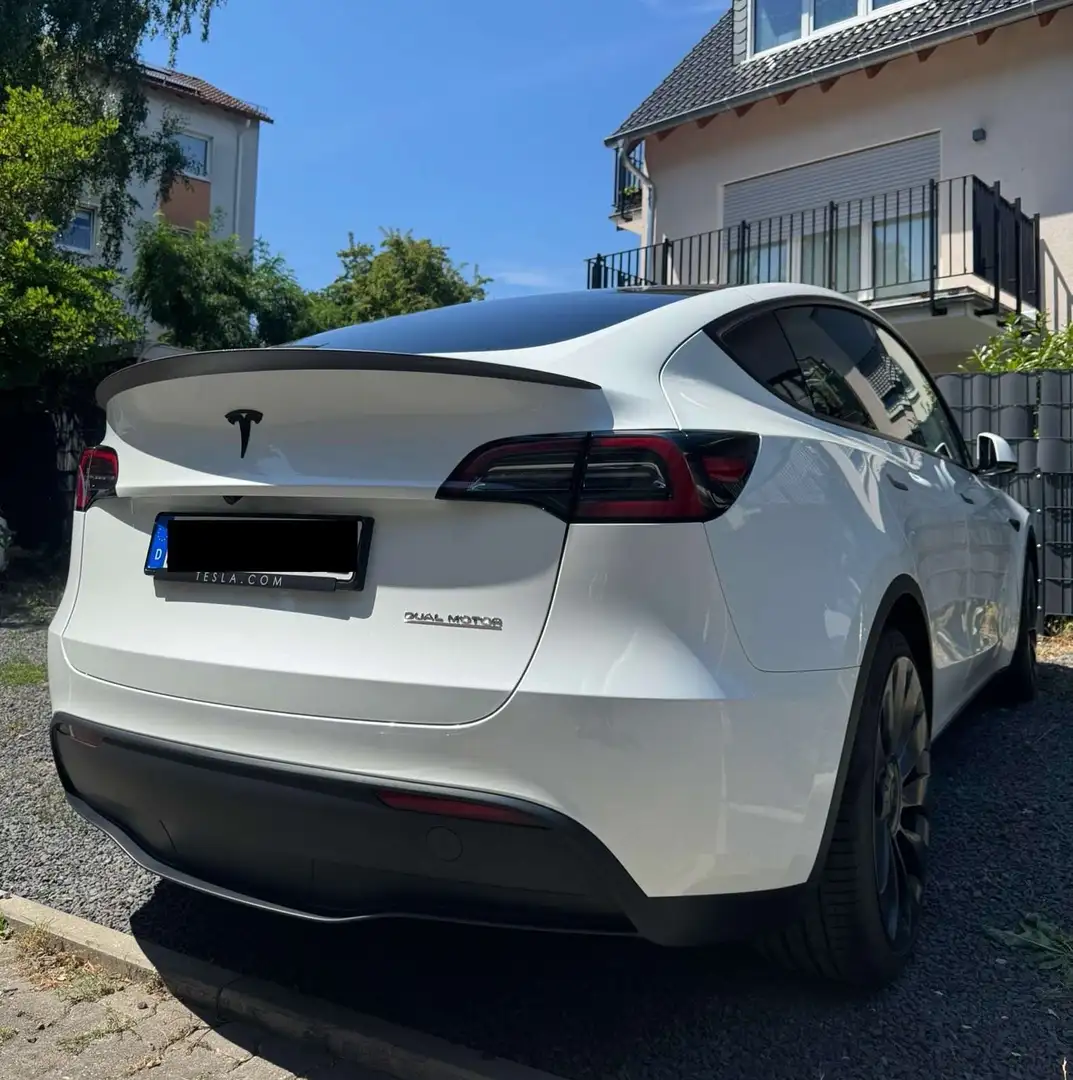 Tesla Model Y Performance 534PS | 2767 KM | Garantie | 1.Hand Weiß - 1